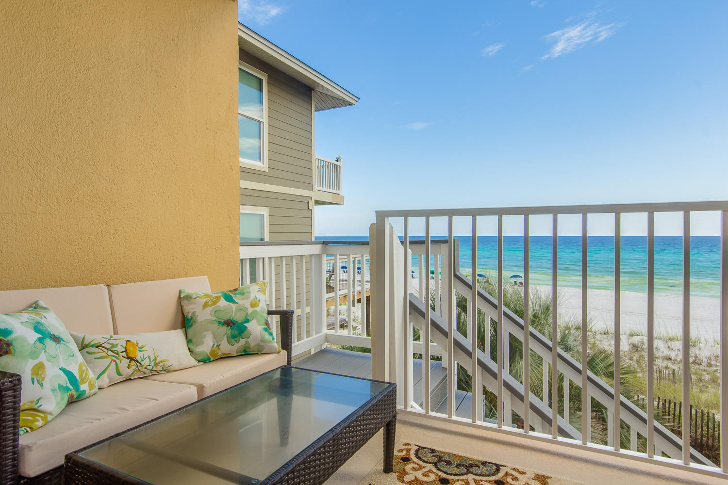 SANDSPUR CONDO - Residential