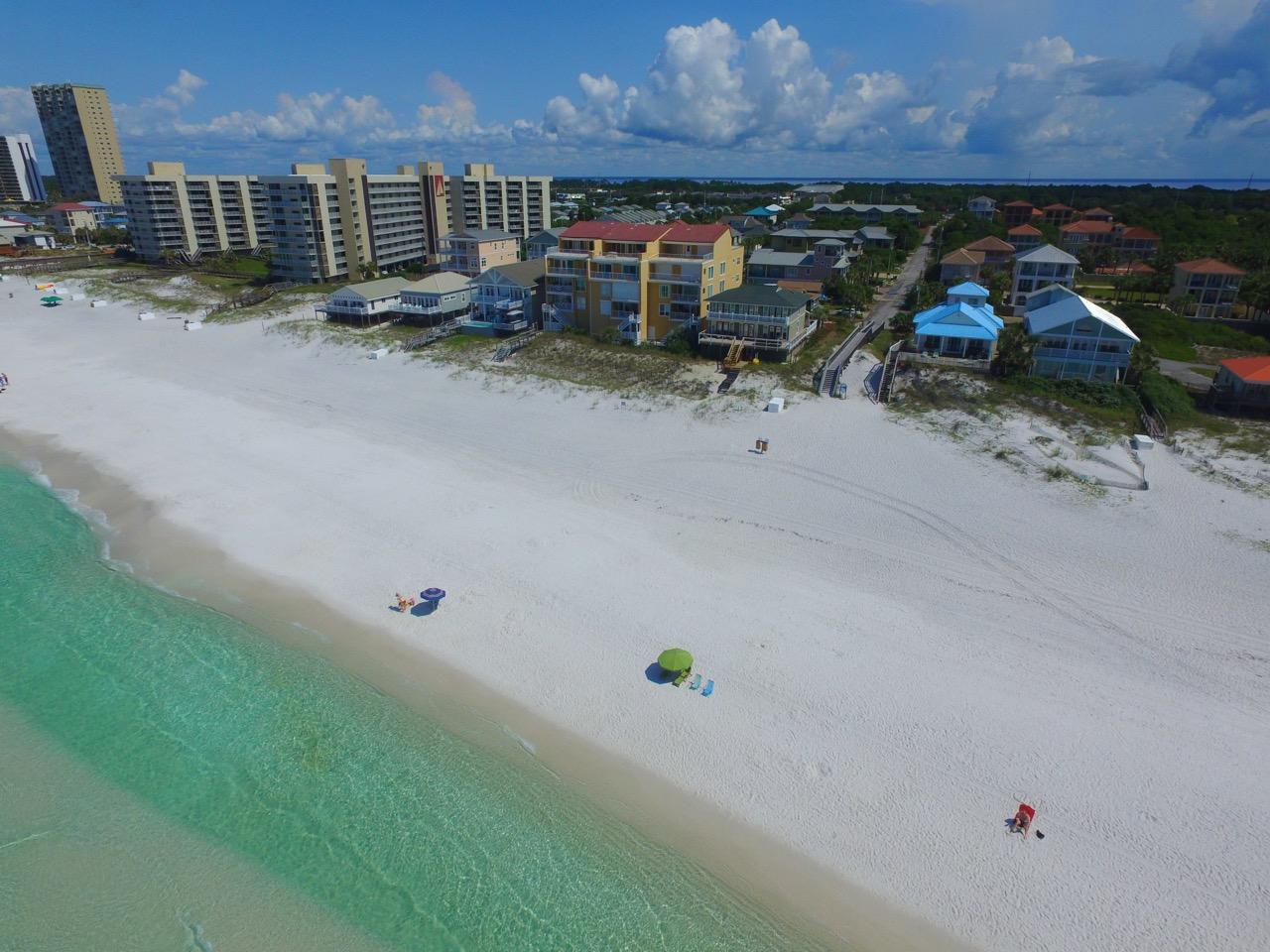 SANDSPUR CONDO - Residential