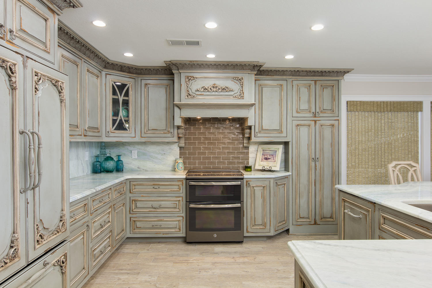 SANDSPUR CONDO - Residential