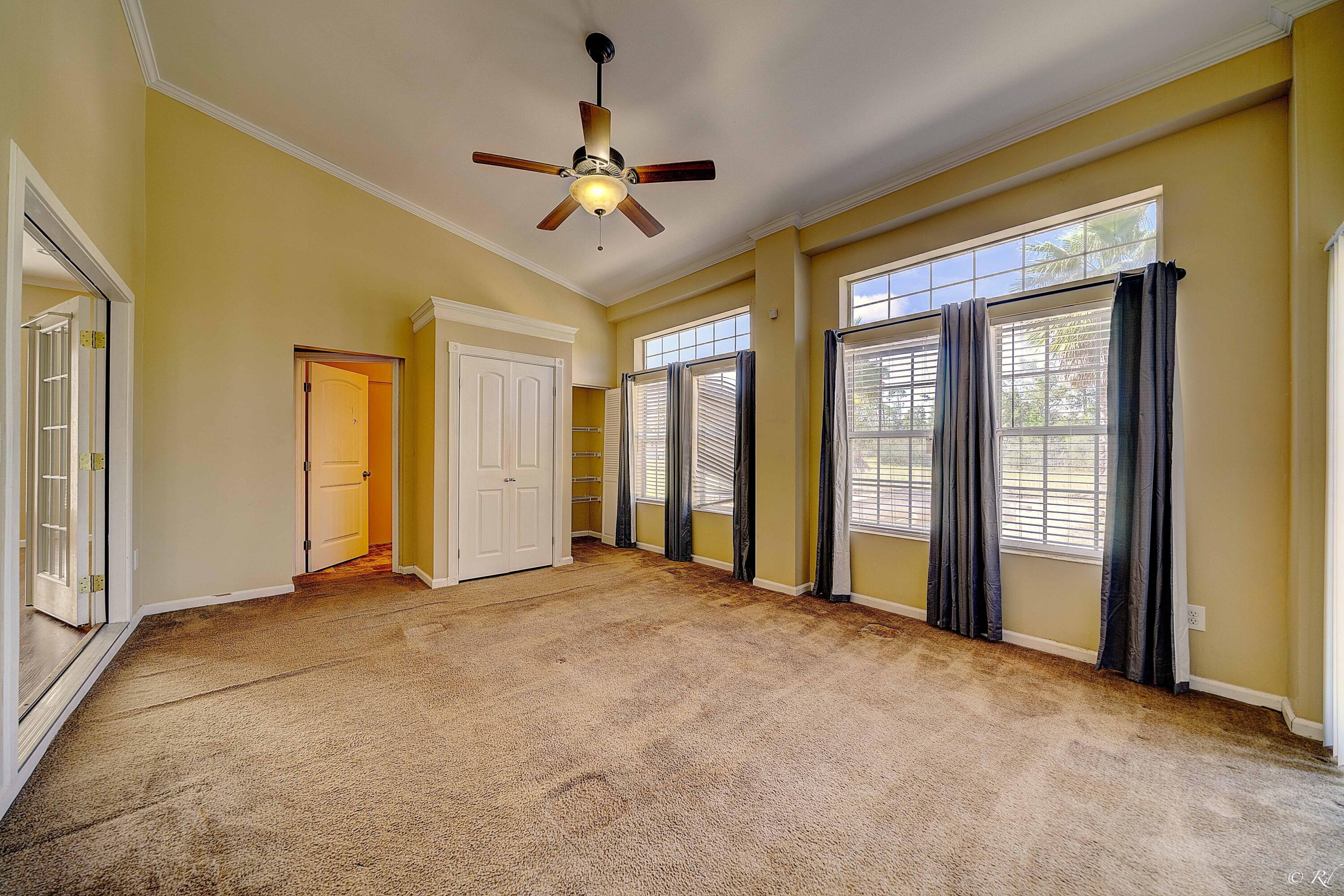 GREEN HILLS WEST - Residential