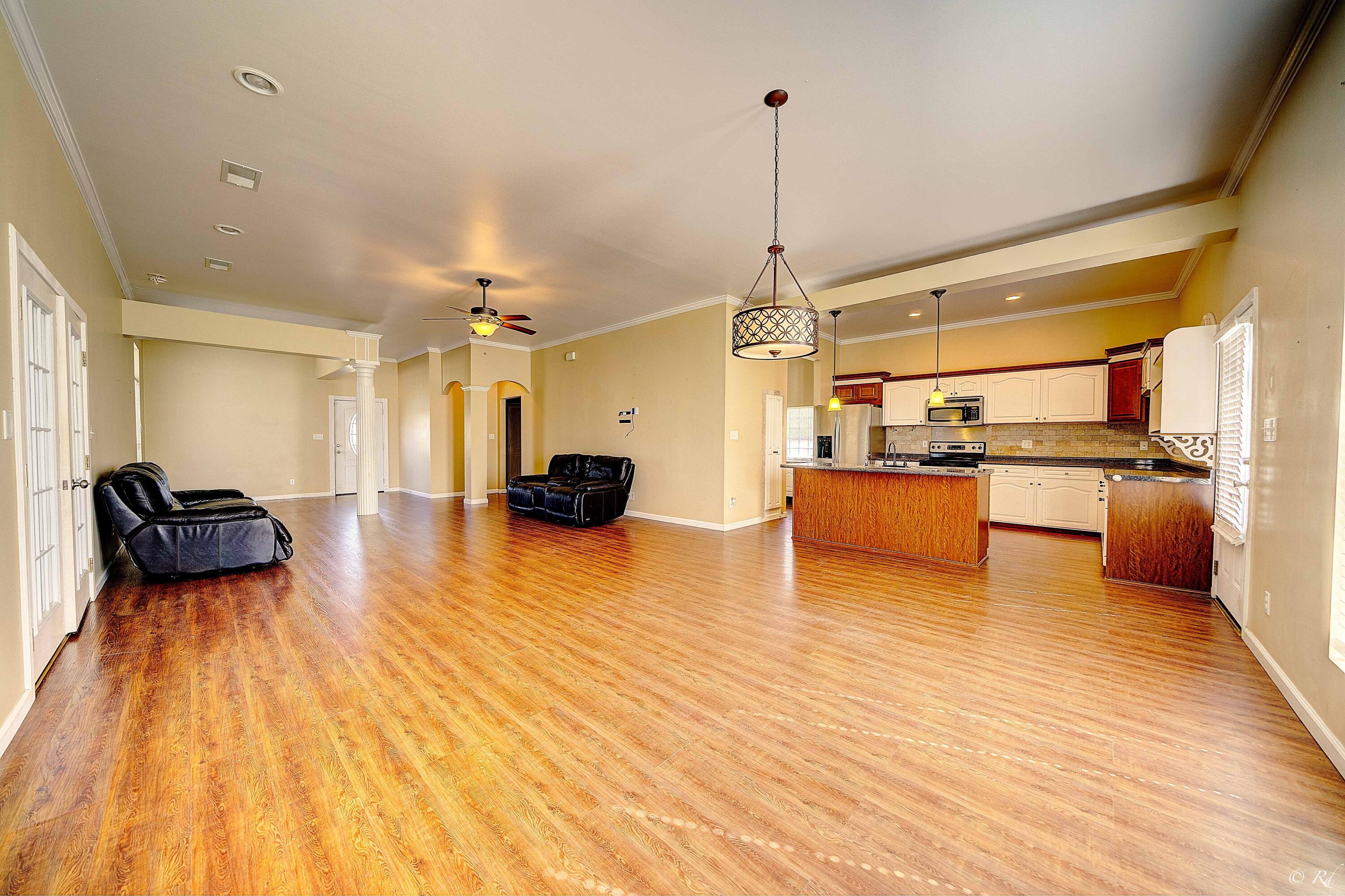 GREEN HILLS WEST - Residential