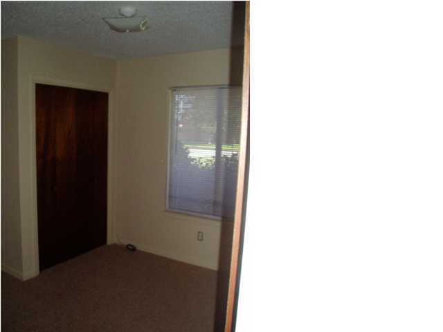 CHATEAU PRES DE LA MER - Residential Lease