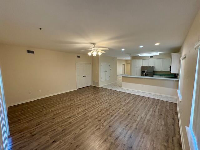 LAKESIDE CONDO AT BLUEWATER BAY - Residential Lease