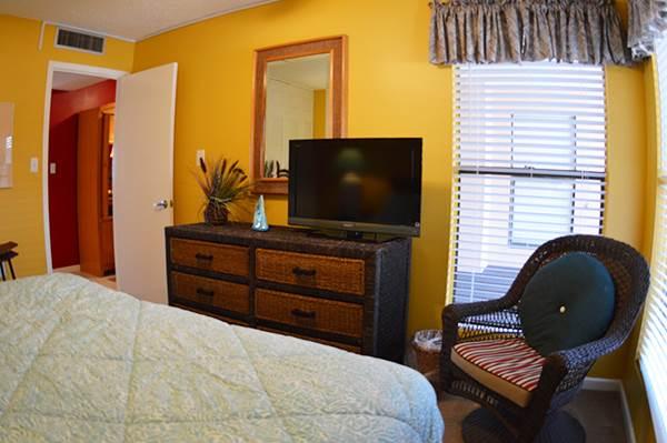 Jetty East Condominium - Residential