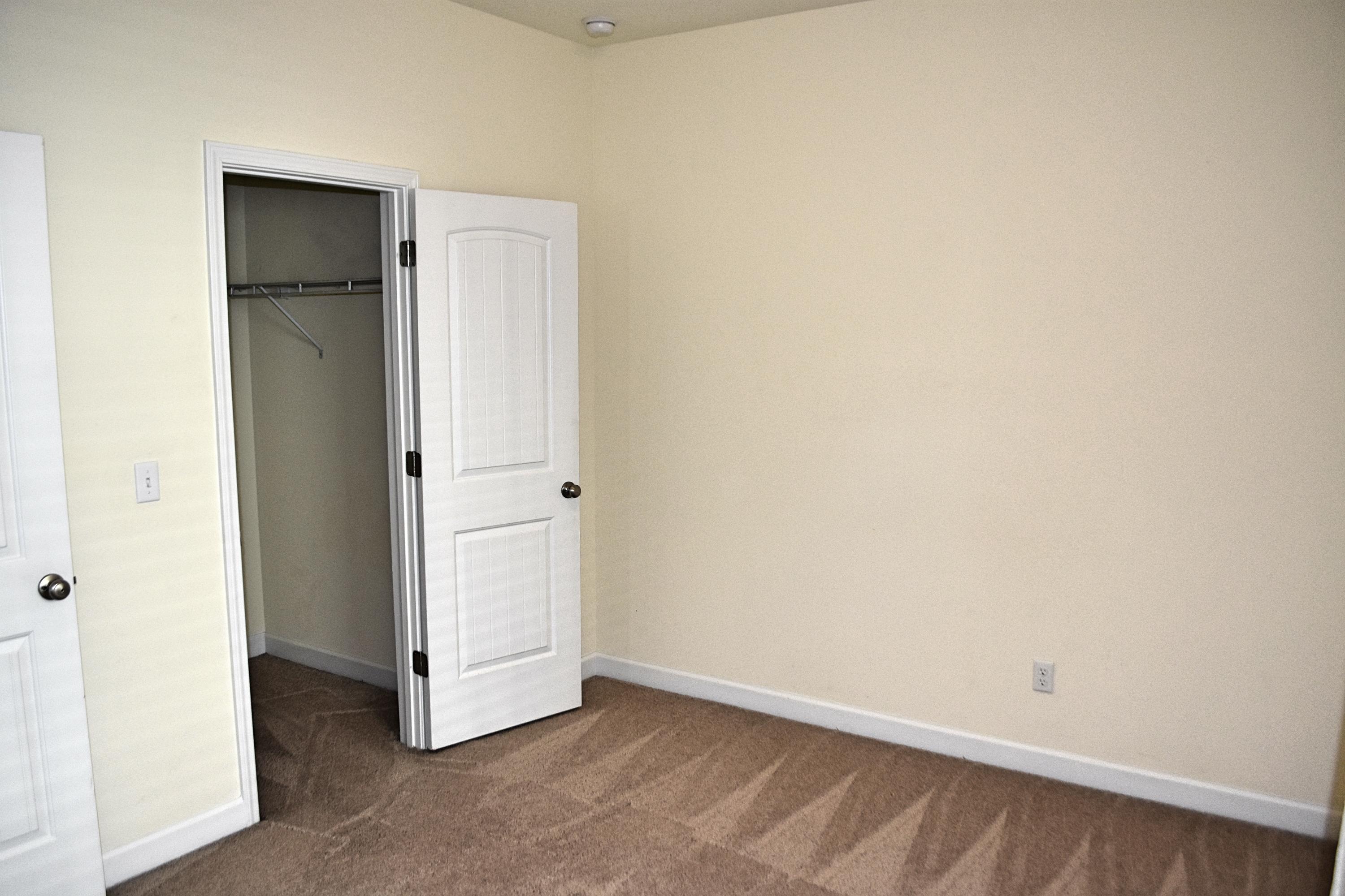 HAMMOCK BAY - Residential Lease