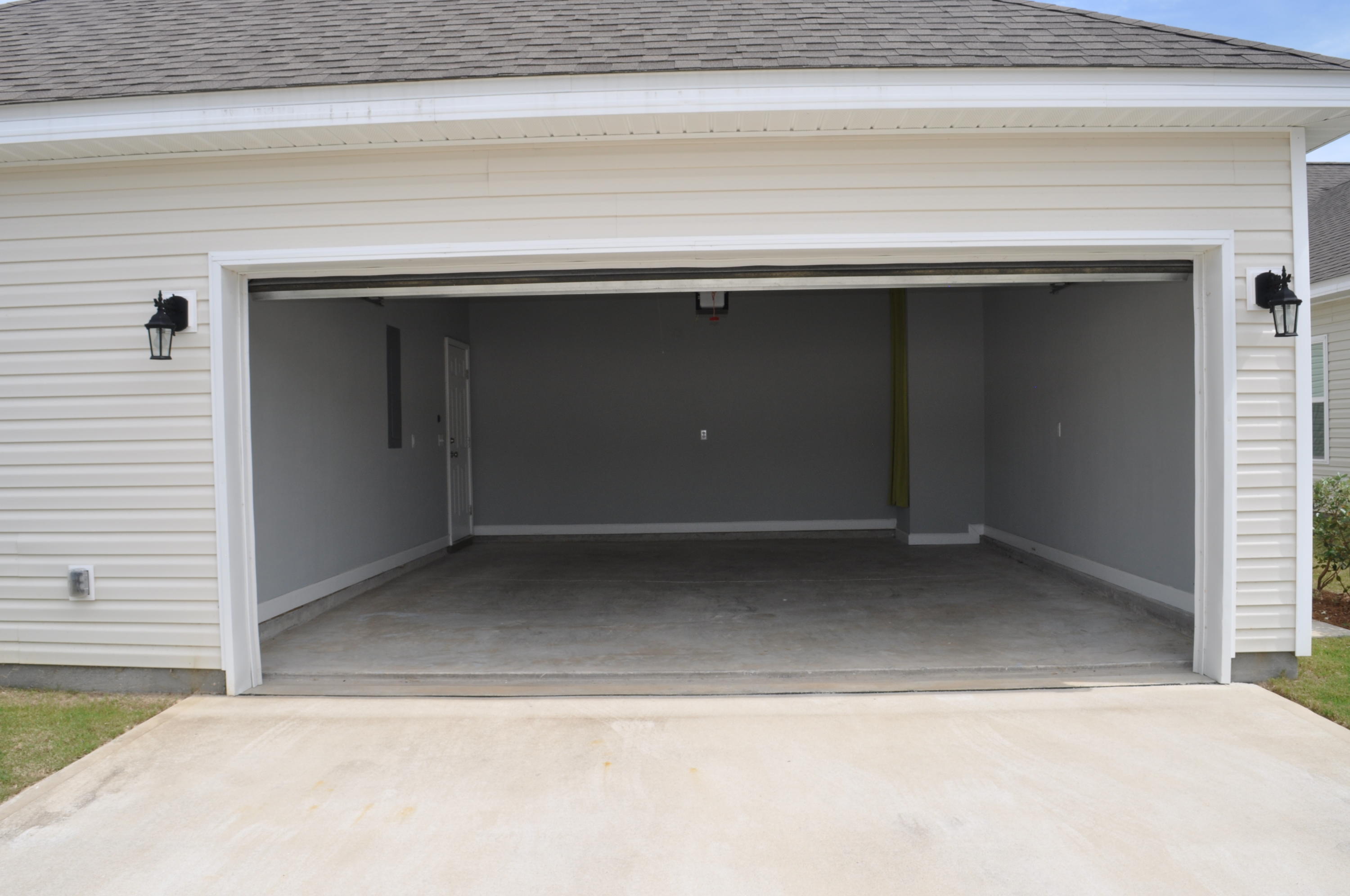 HAMMOCK BAY - Residential Lease