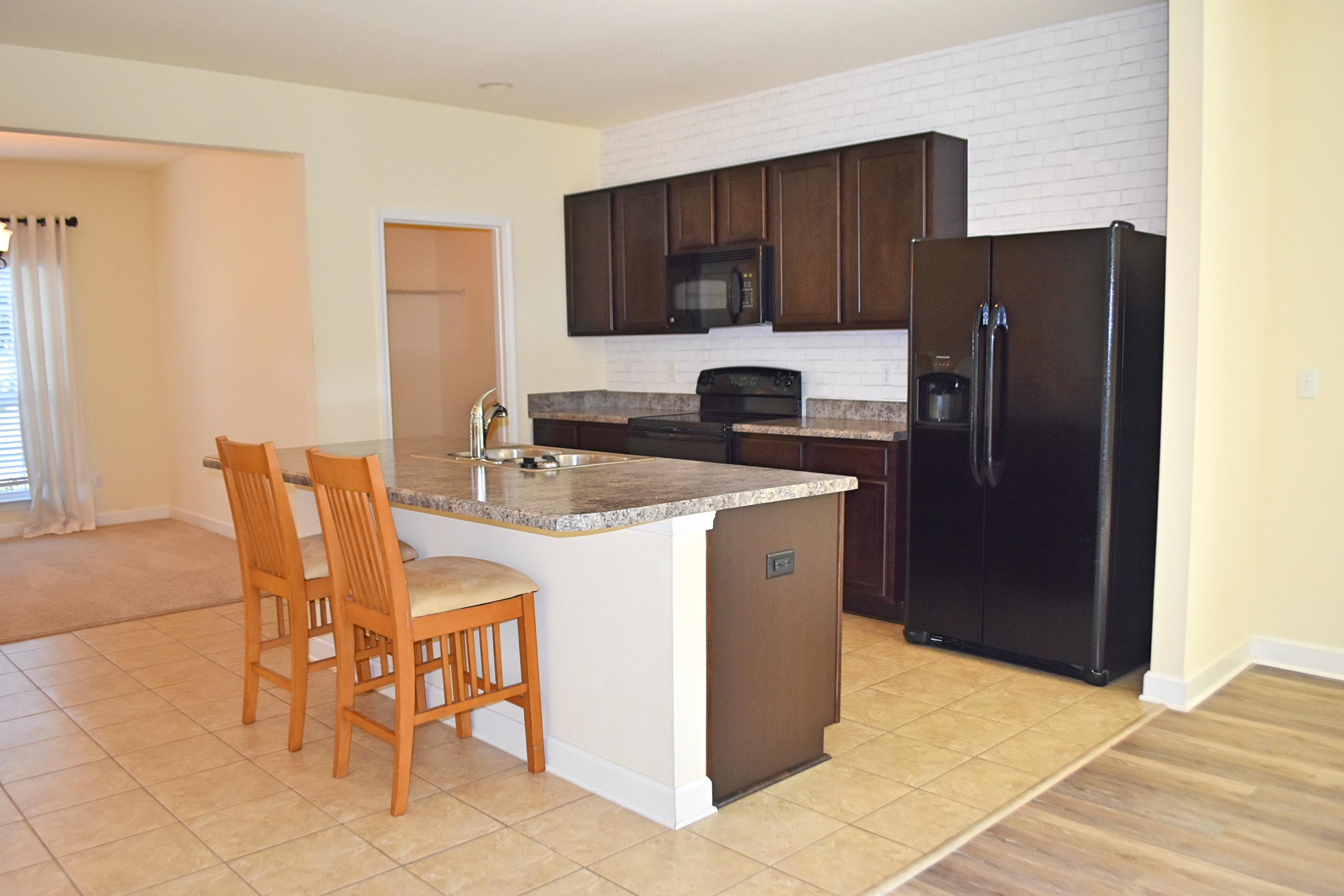 HAMMOCK BAY - Residential Lease