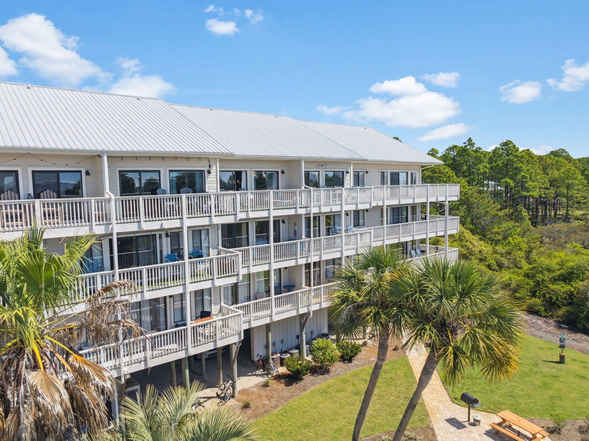 BEACHFRONT 2 PH 1 - Residential