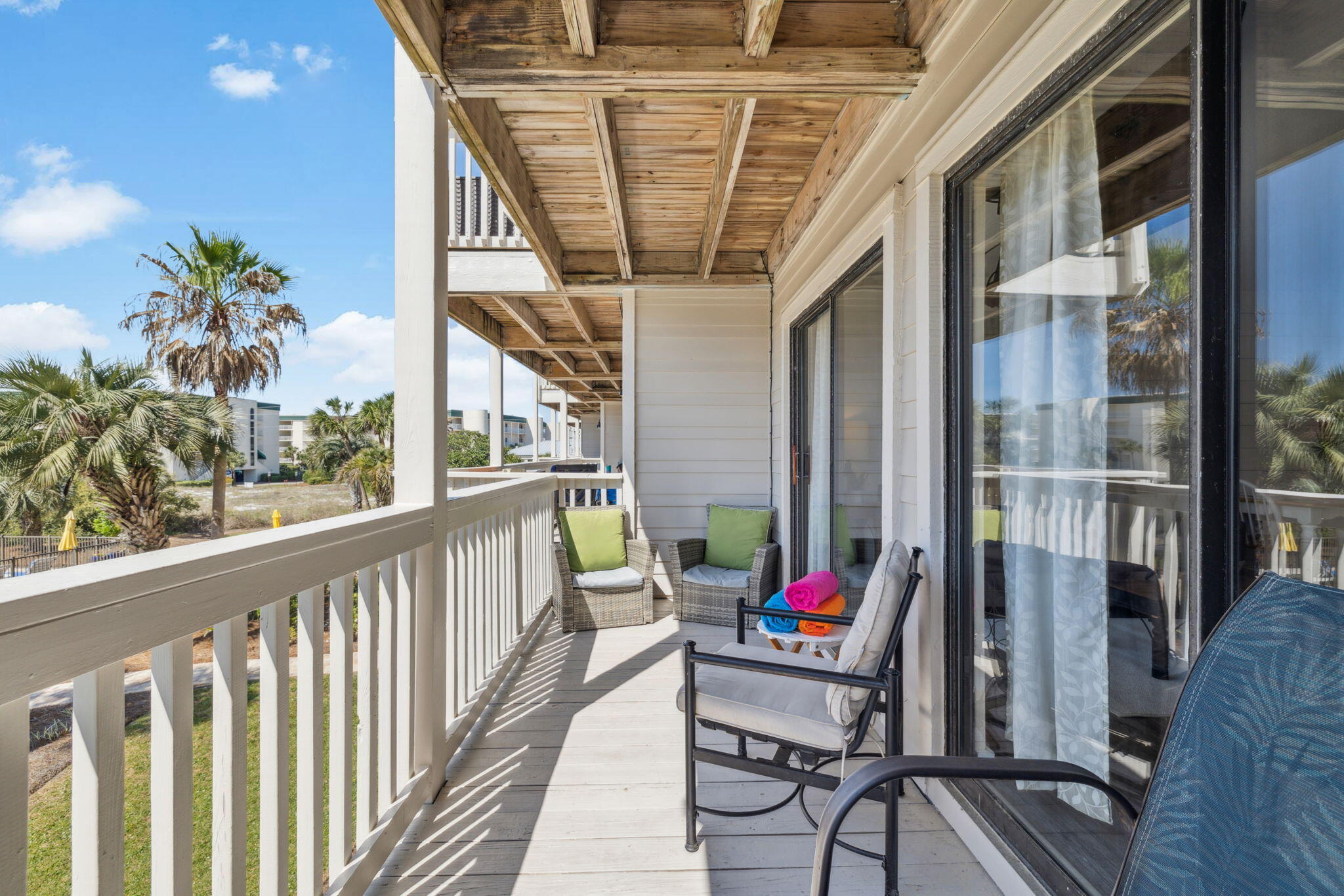 BEACHFRONT 2 PH 1 - Residential