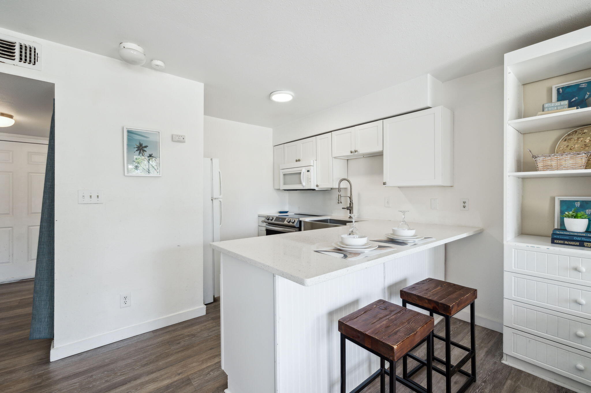 BEACHFRONT 2 PH 1 - Residential