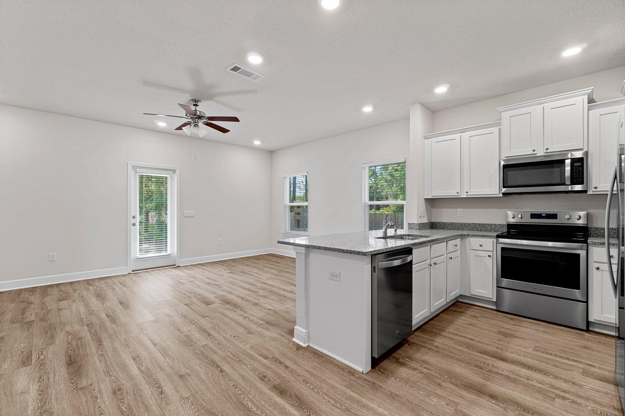 Sandhill Pines - Residential Lease