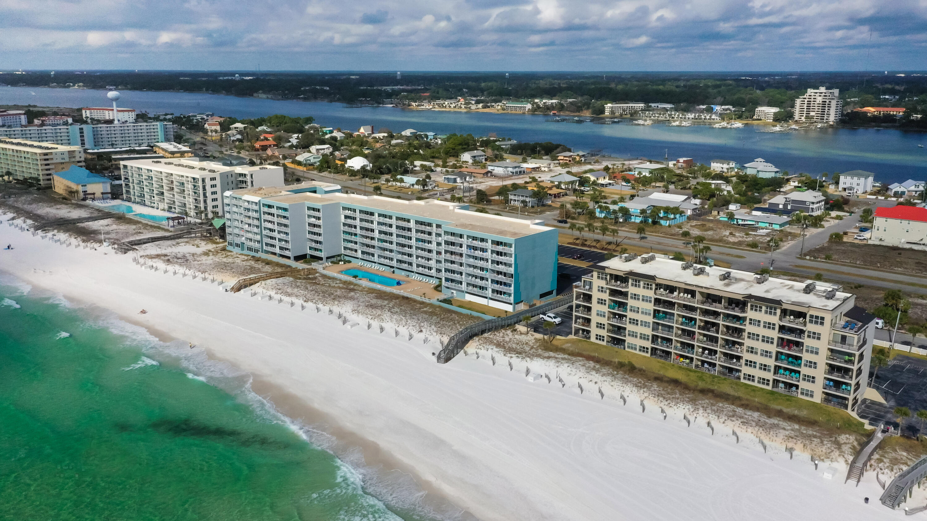 ISLANDER BEACH RESORT CONDO - Residential