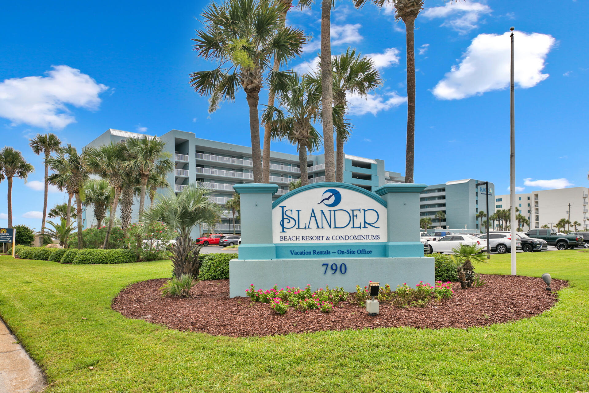 ISLANDER BEACH RESORT CONDO - Residential