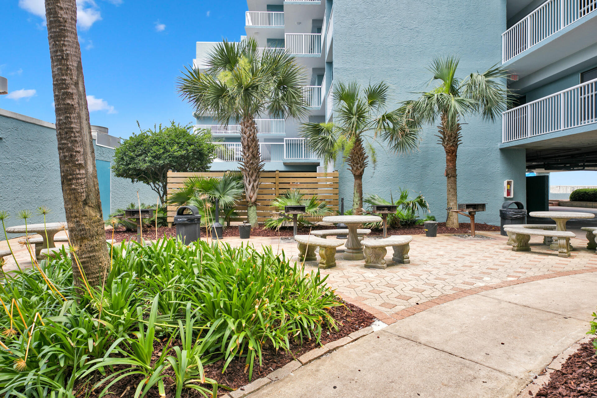 ISLANDER BEACH RESORT CONDO - Residential