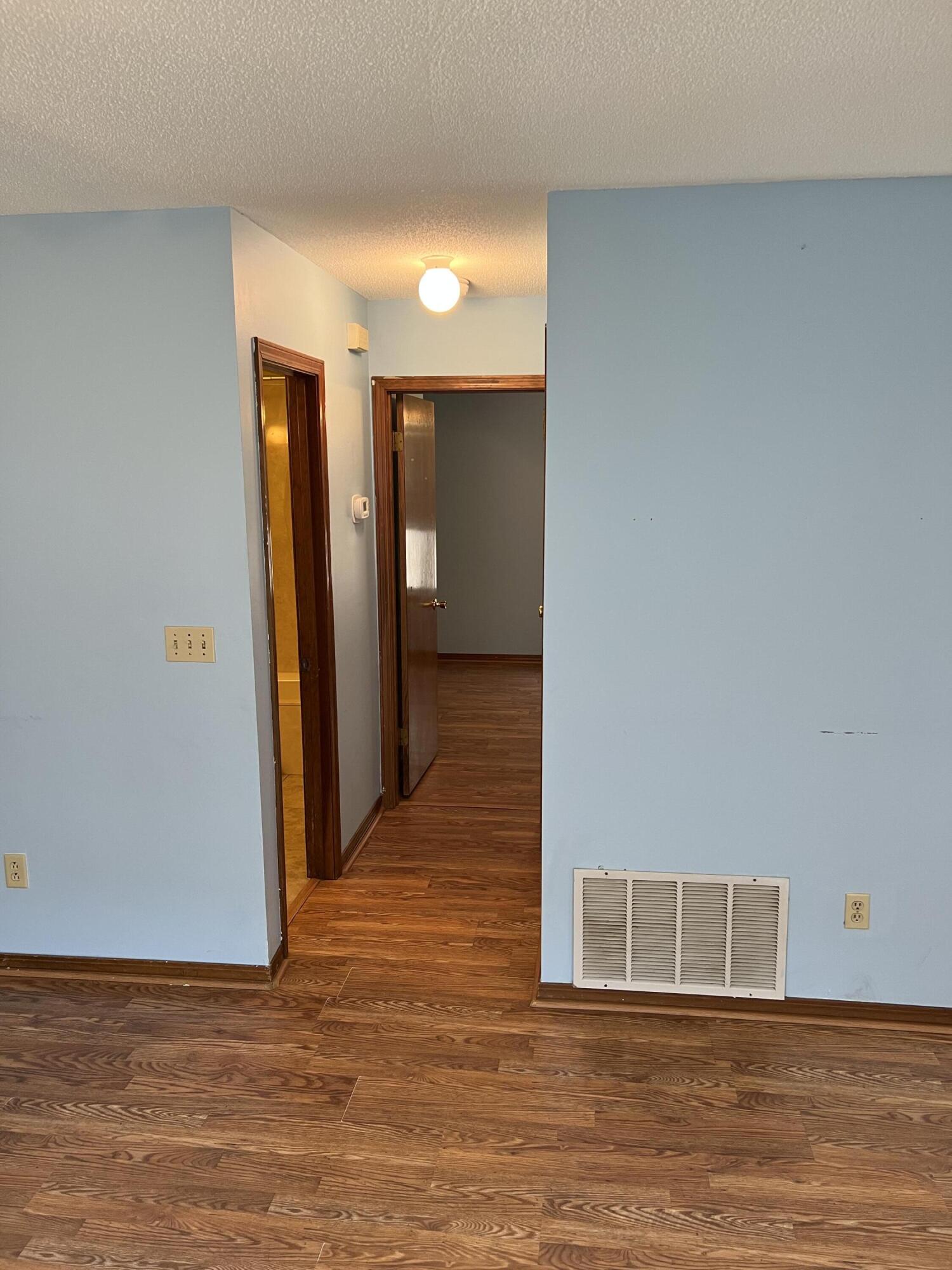 SUMMER TREE, LOT 11 - Residential