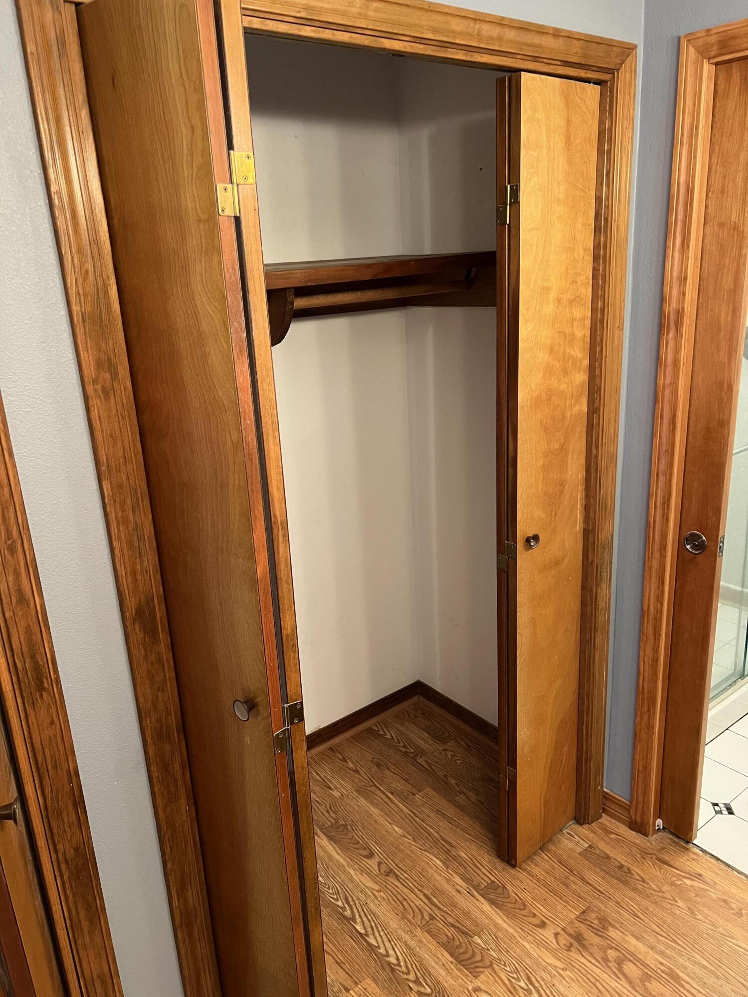 SUMMER TREE, LOT 11 - Residential