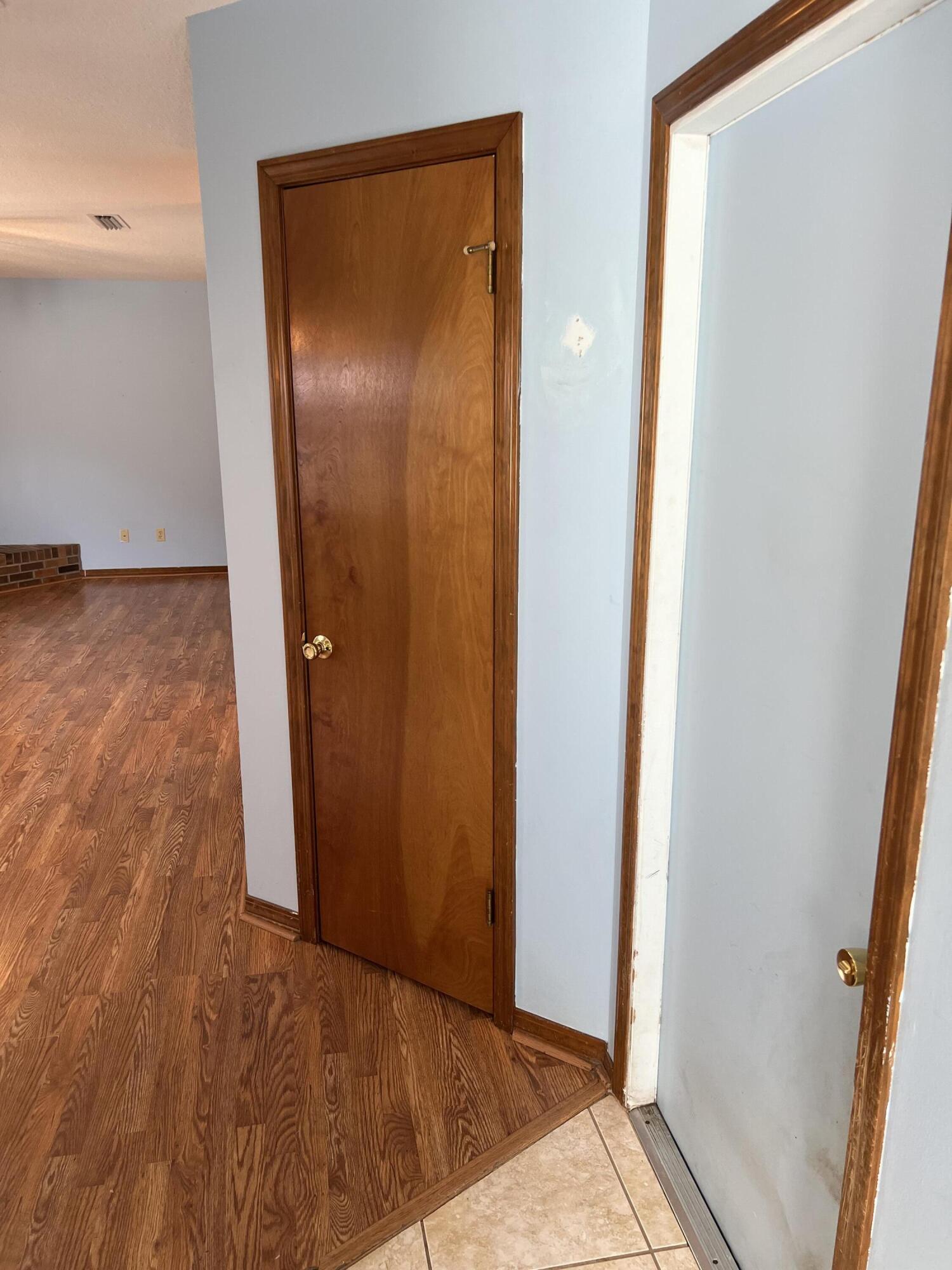 SUMMER TREE, LOT 11 - Residential