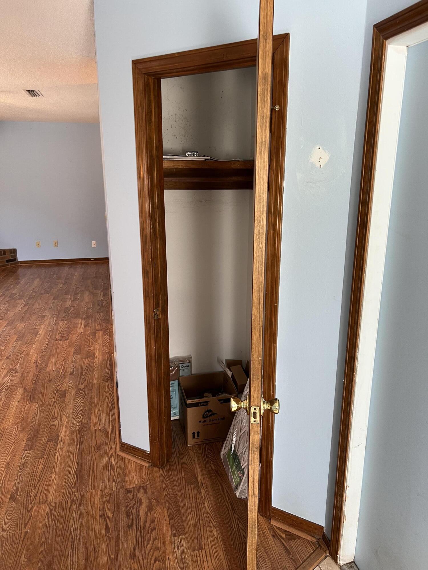 SUMMER TREE, LOT 11 - Residential