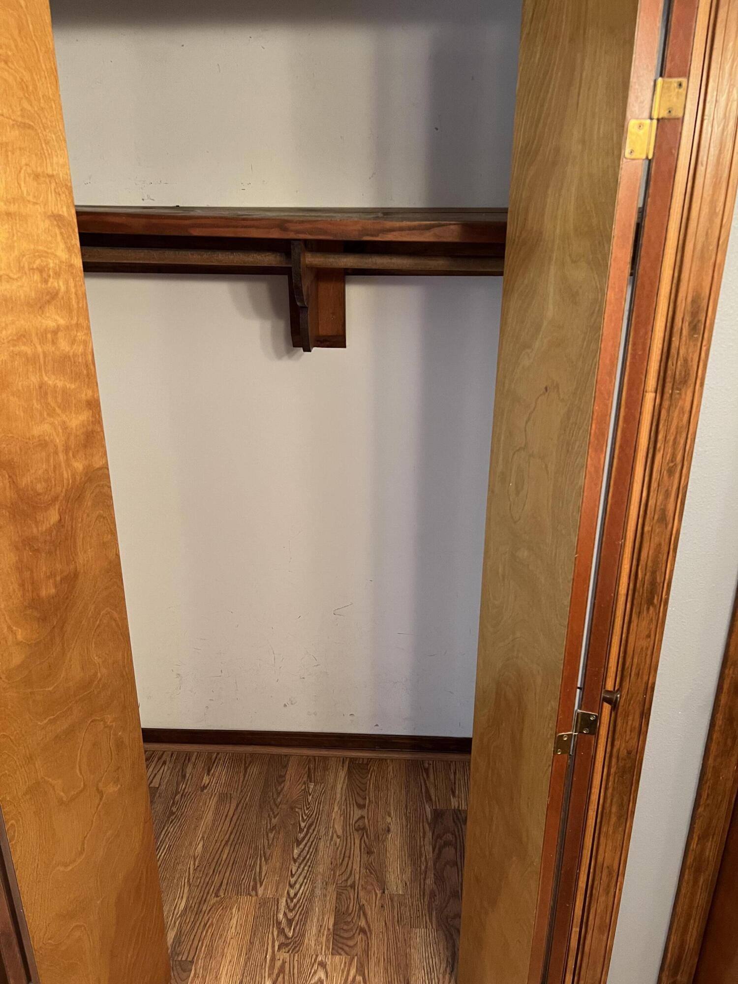 SUMMER TREE, LOT 11 - Residential