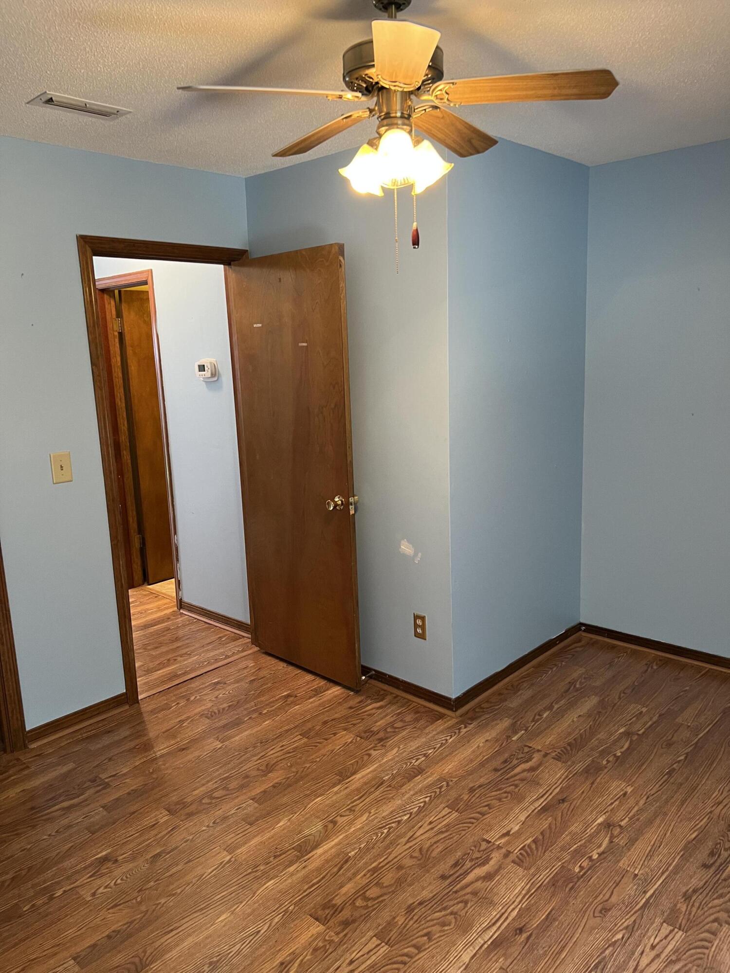 SUMMER TREE, LOT 11 - Residential