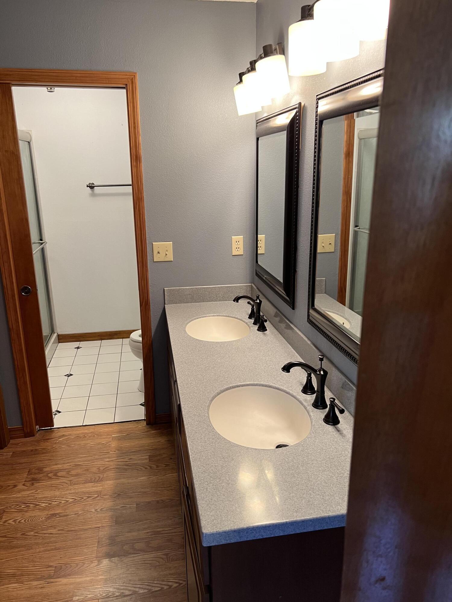 SUMMER TREE, LOT 11 - Residential