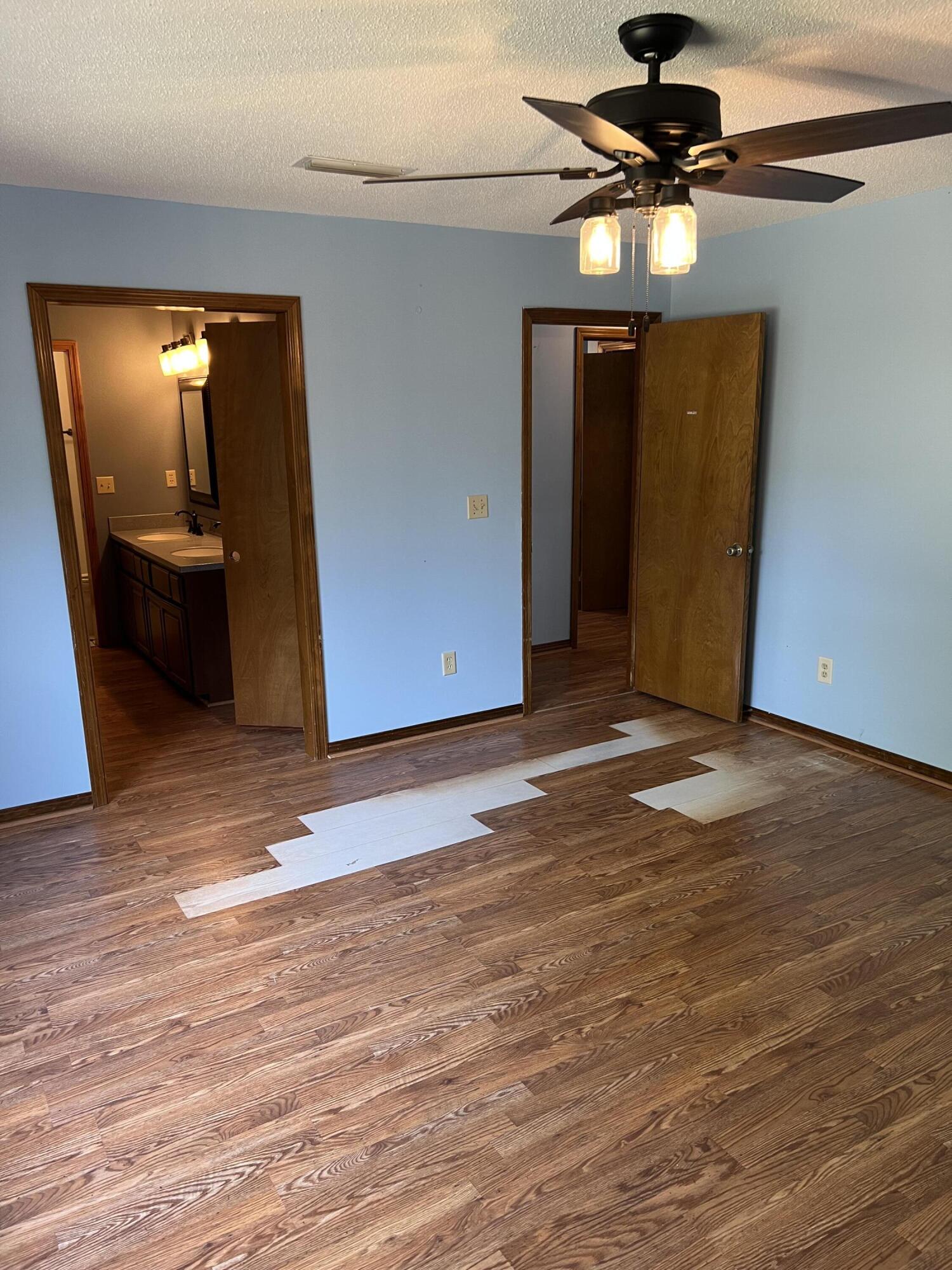 SUMMER TREE, LOT 11 - Residential