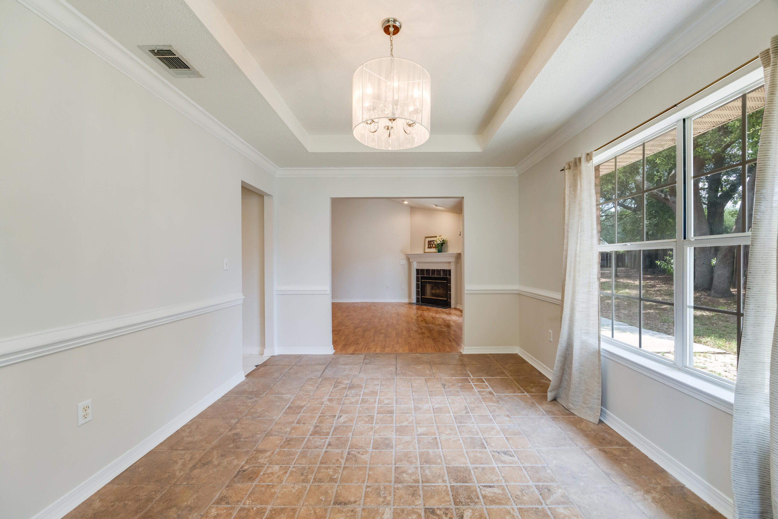 PINNACLE POINT - Residential Lease