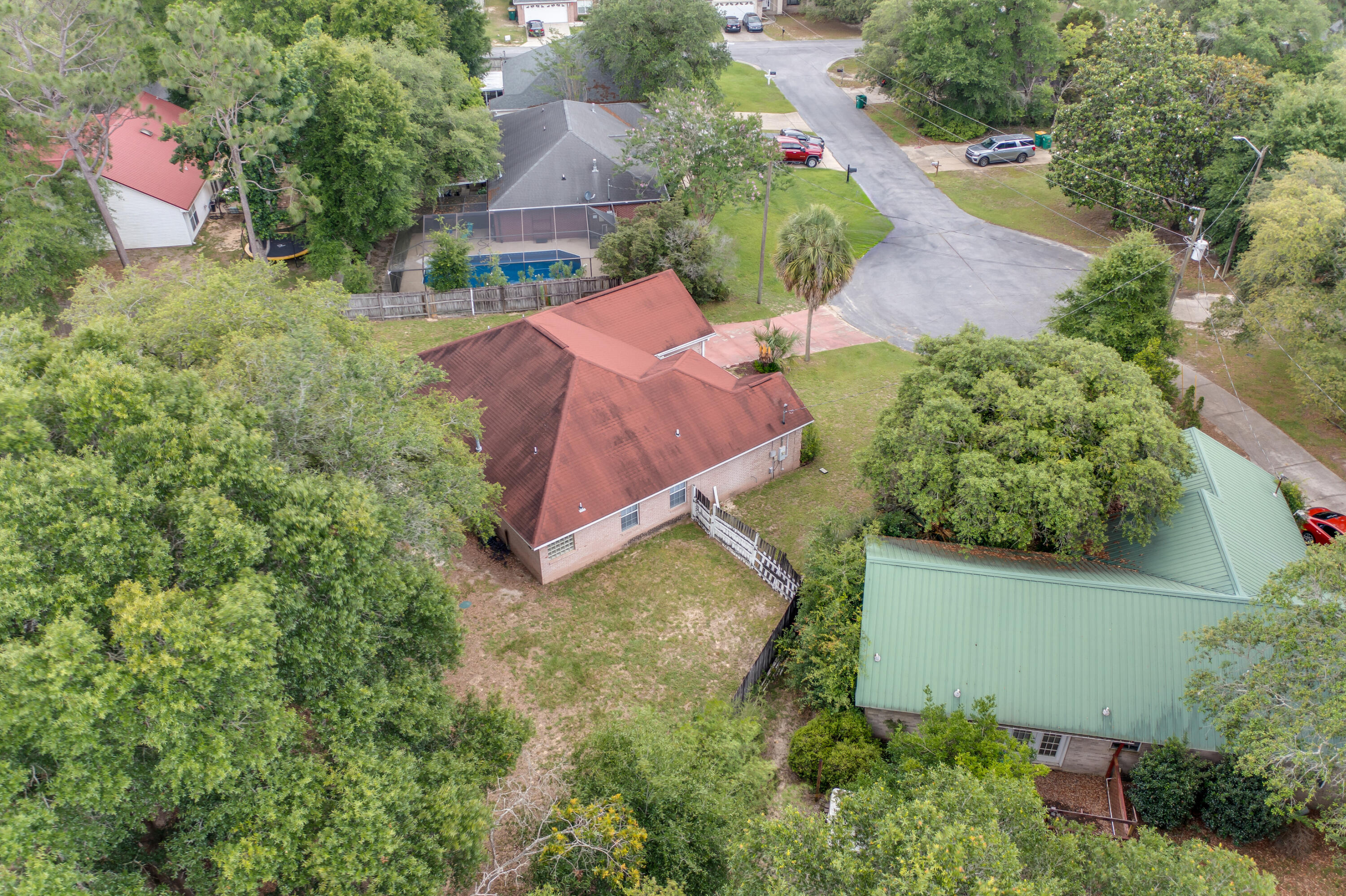 PINNACLE POINT - Residential Lease