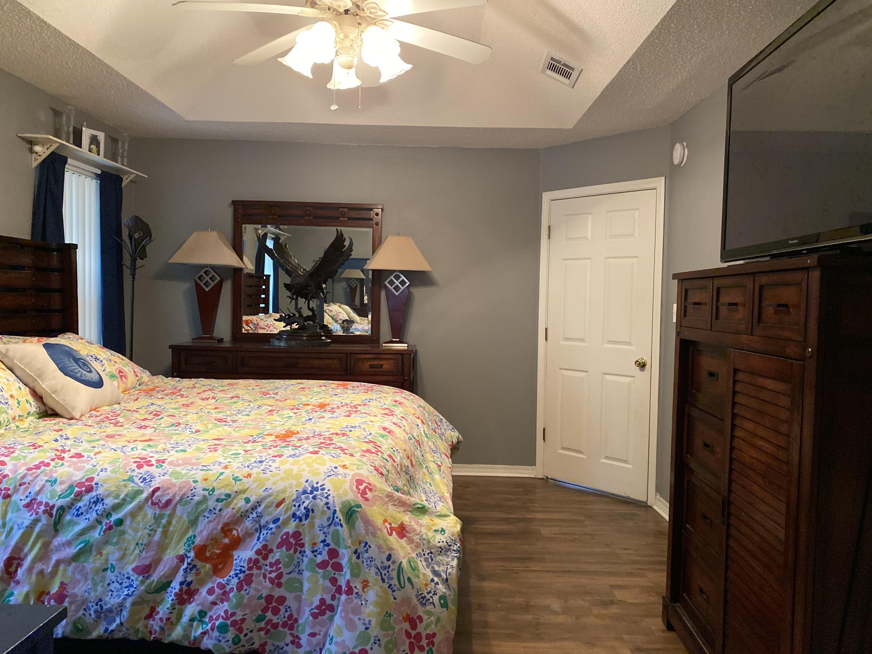 HIDDEN ESTATES - Residential