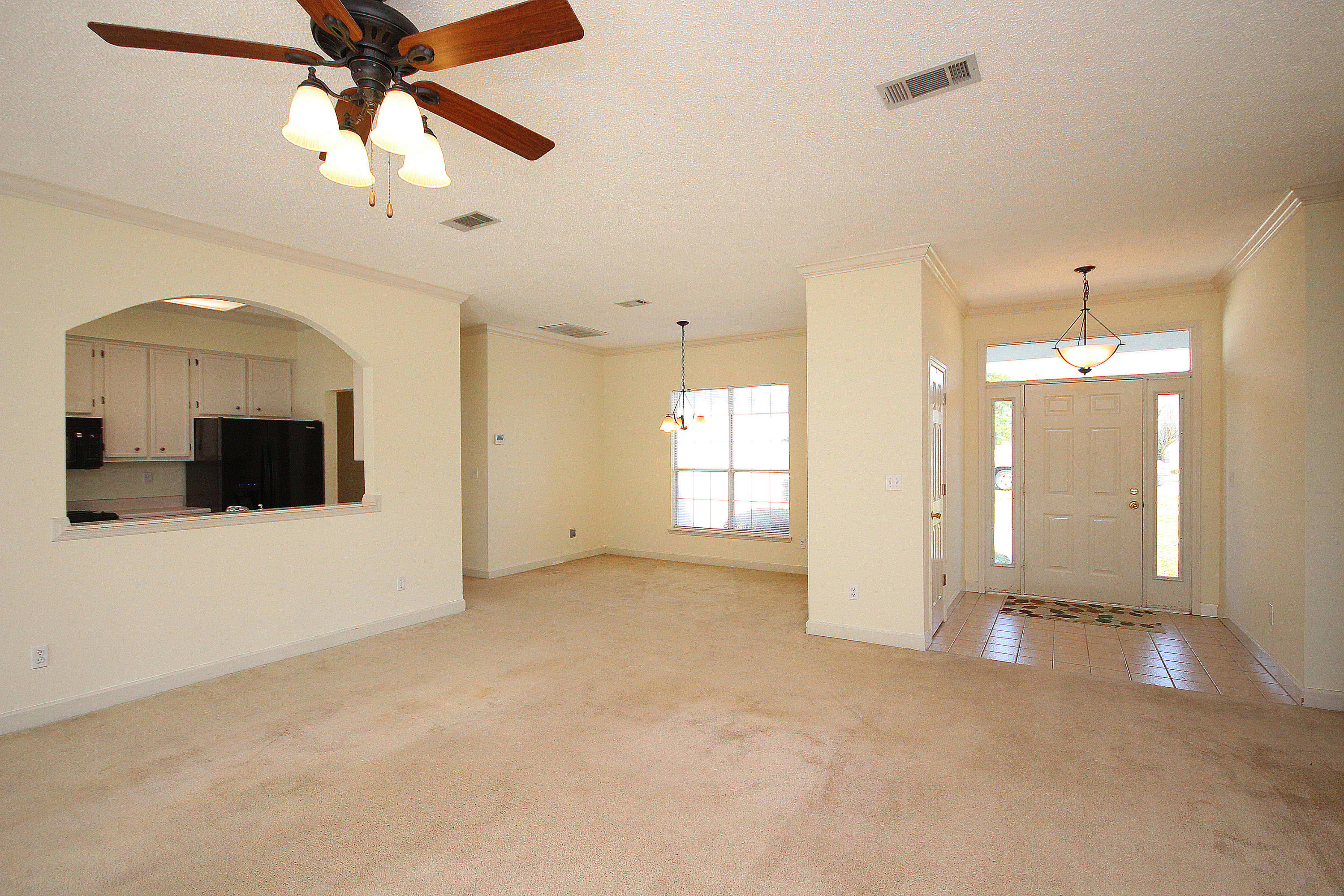 Ridge Wood Manor - Residential