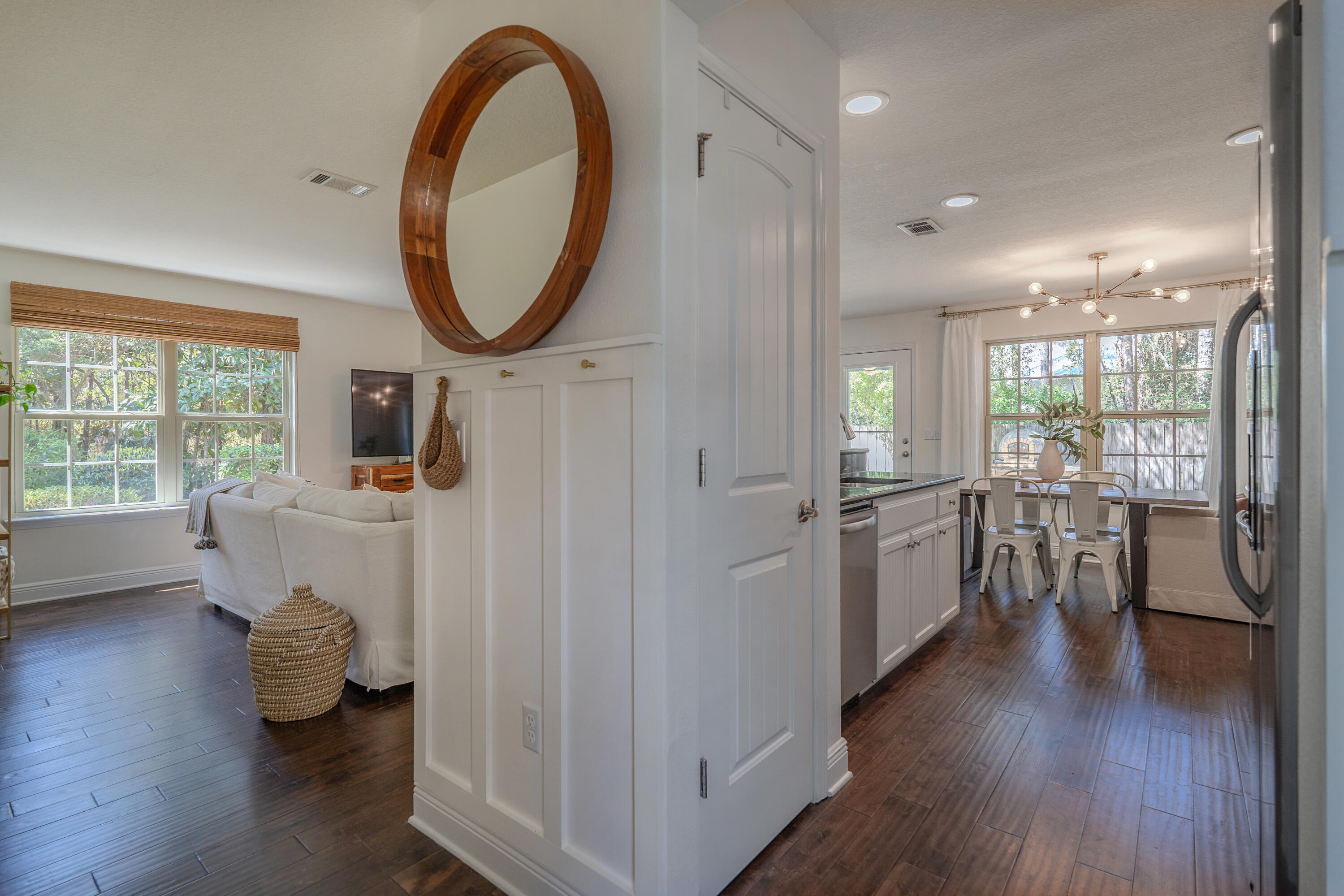 EAGLE BAY - Residential