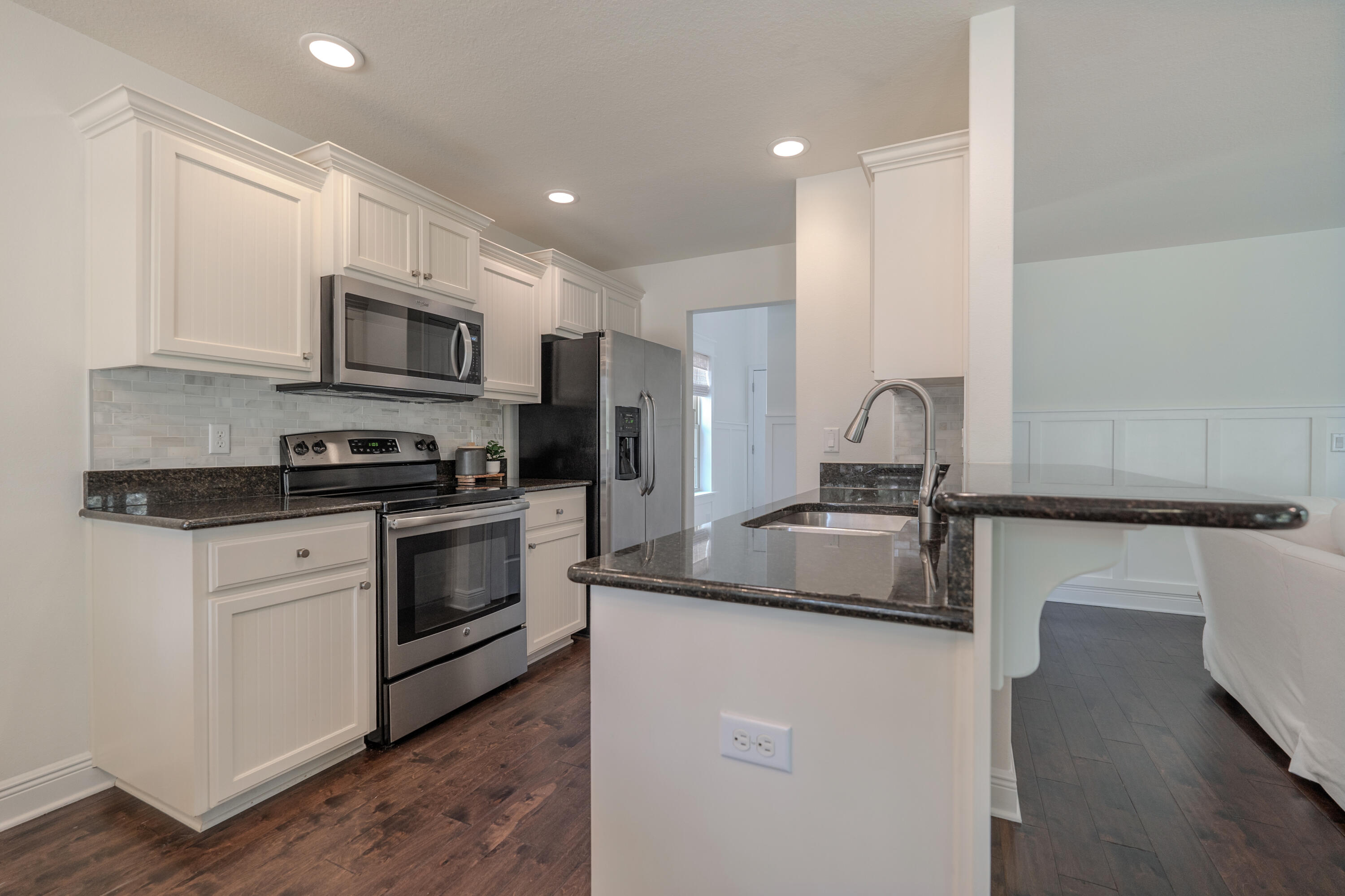 EAGLE BAY - Residential