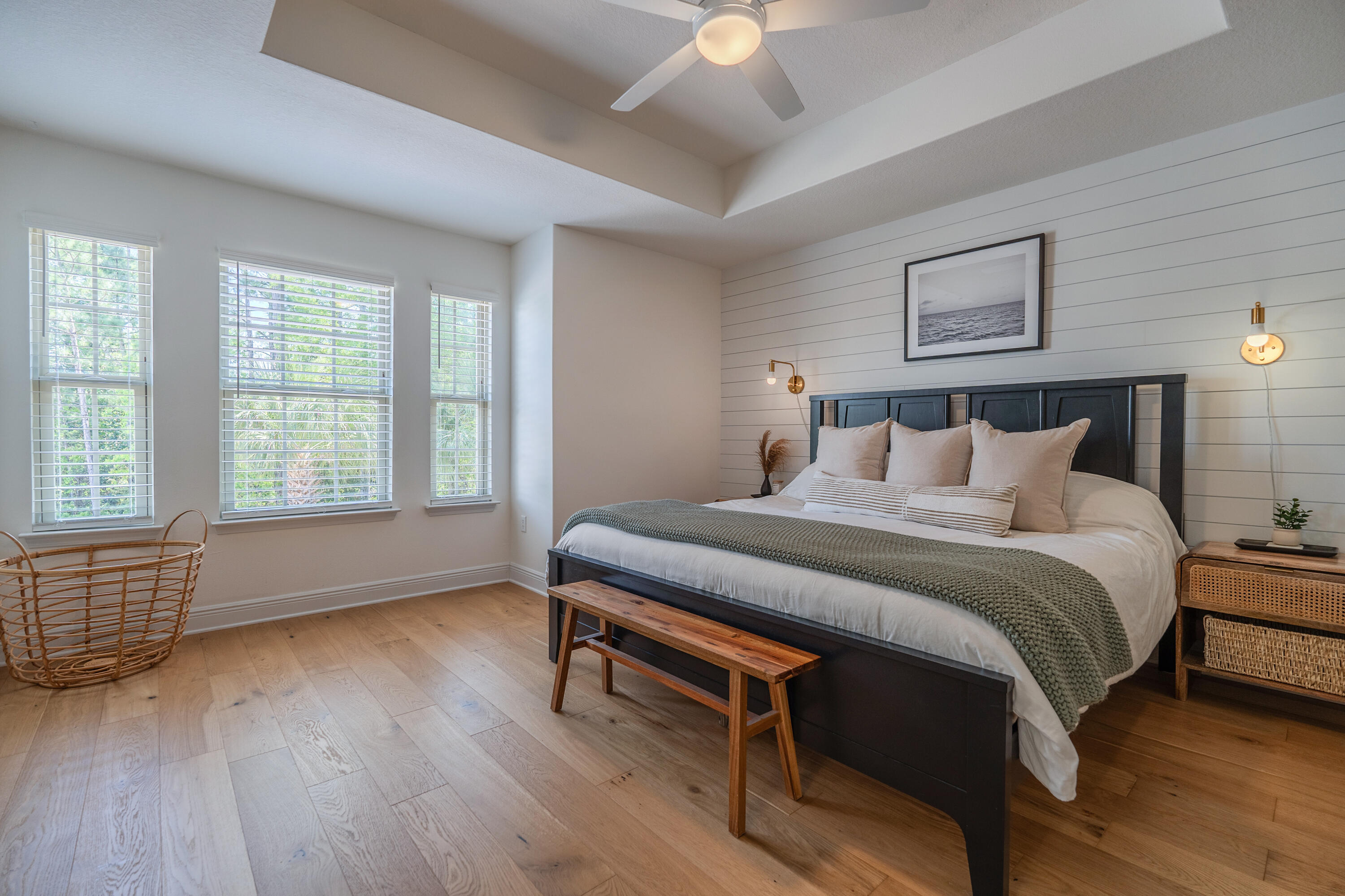 EAGLE BAY - Residential