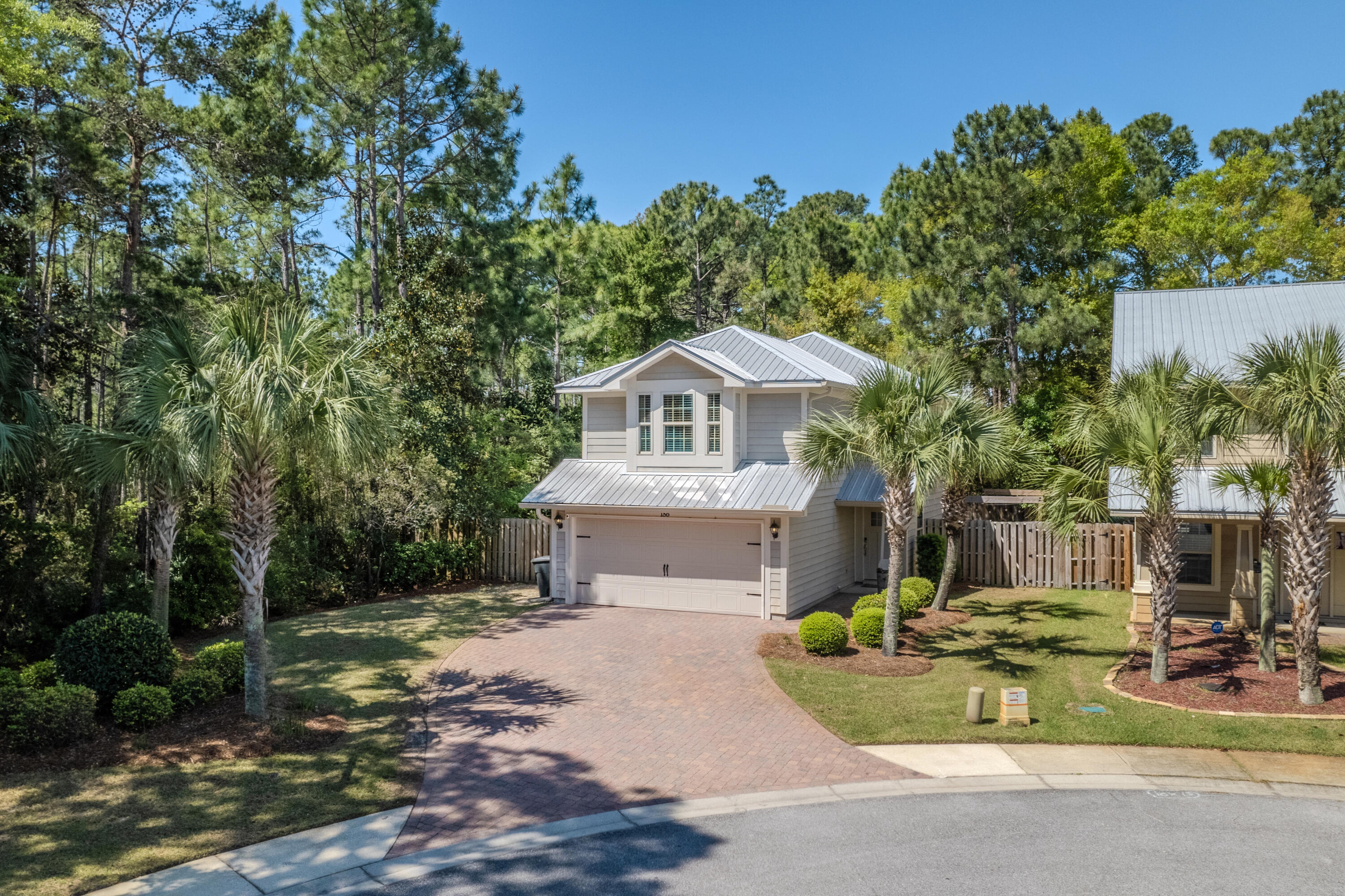 EAGLE BAY - Residential