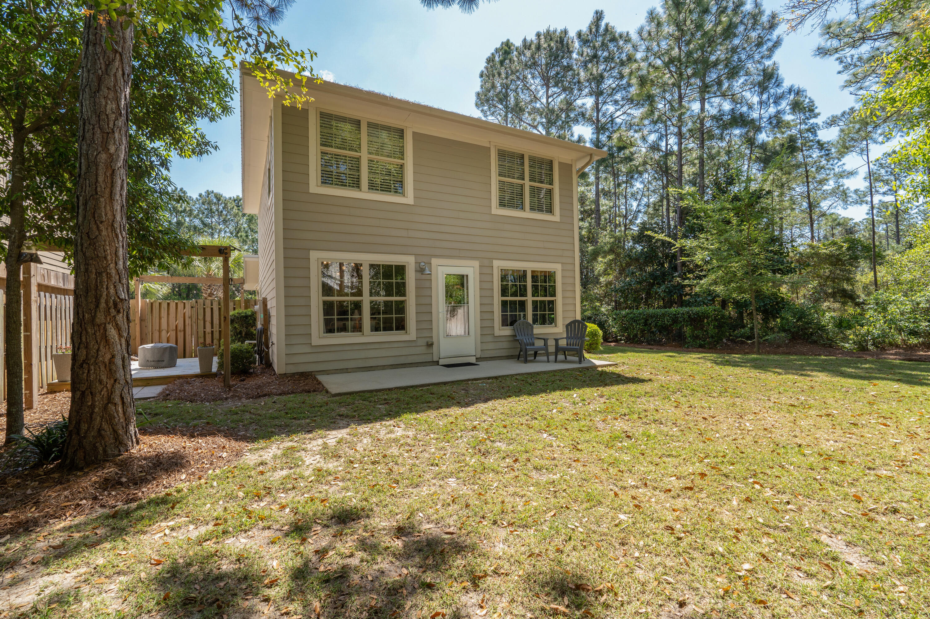 EAGLE BAY - Residential