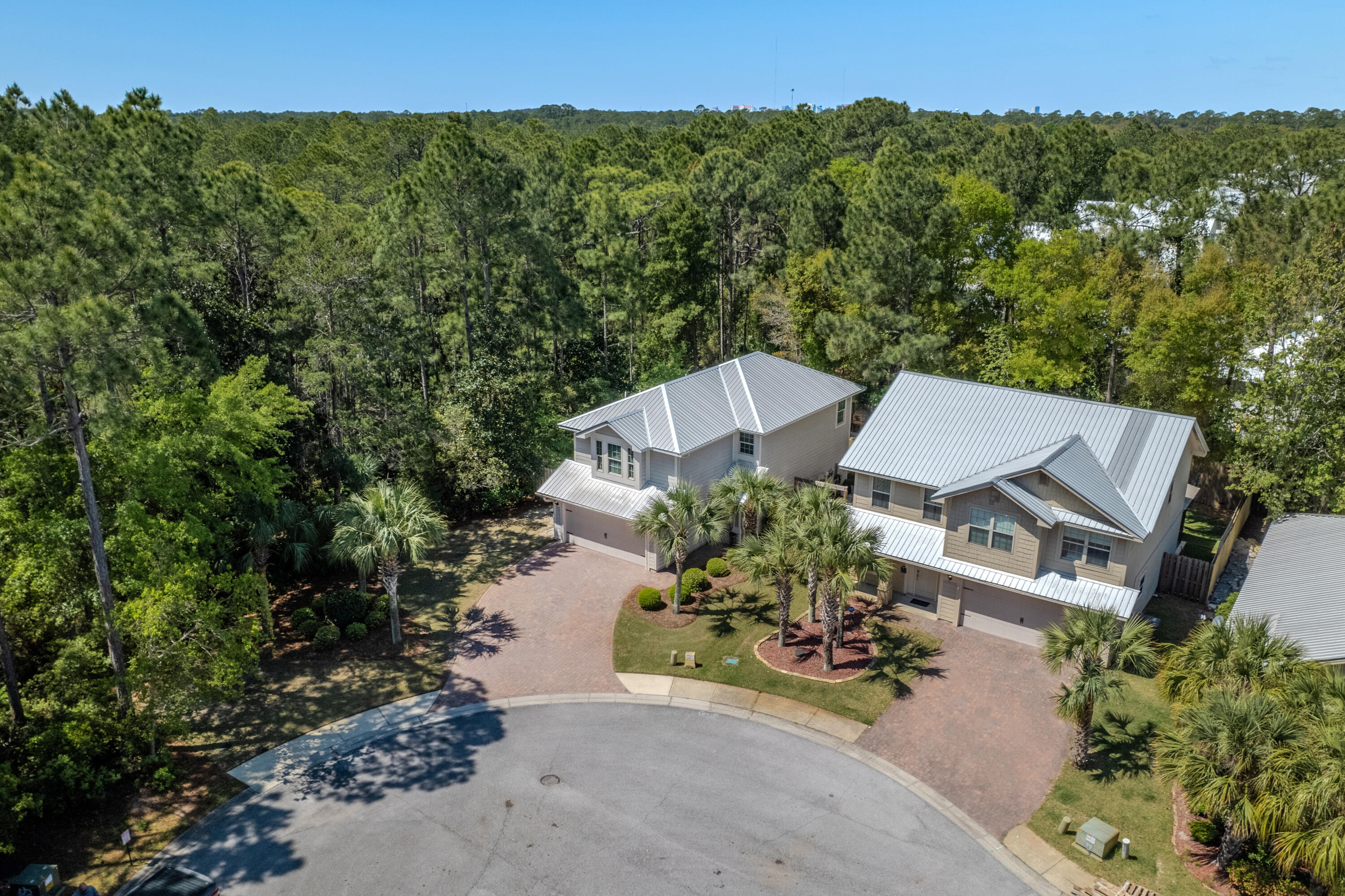 EAGLE BAY - Residential