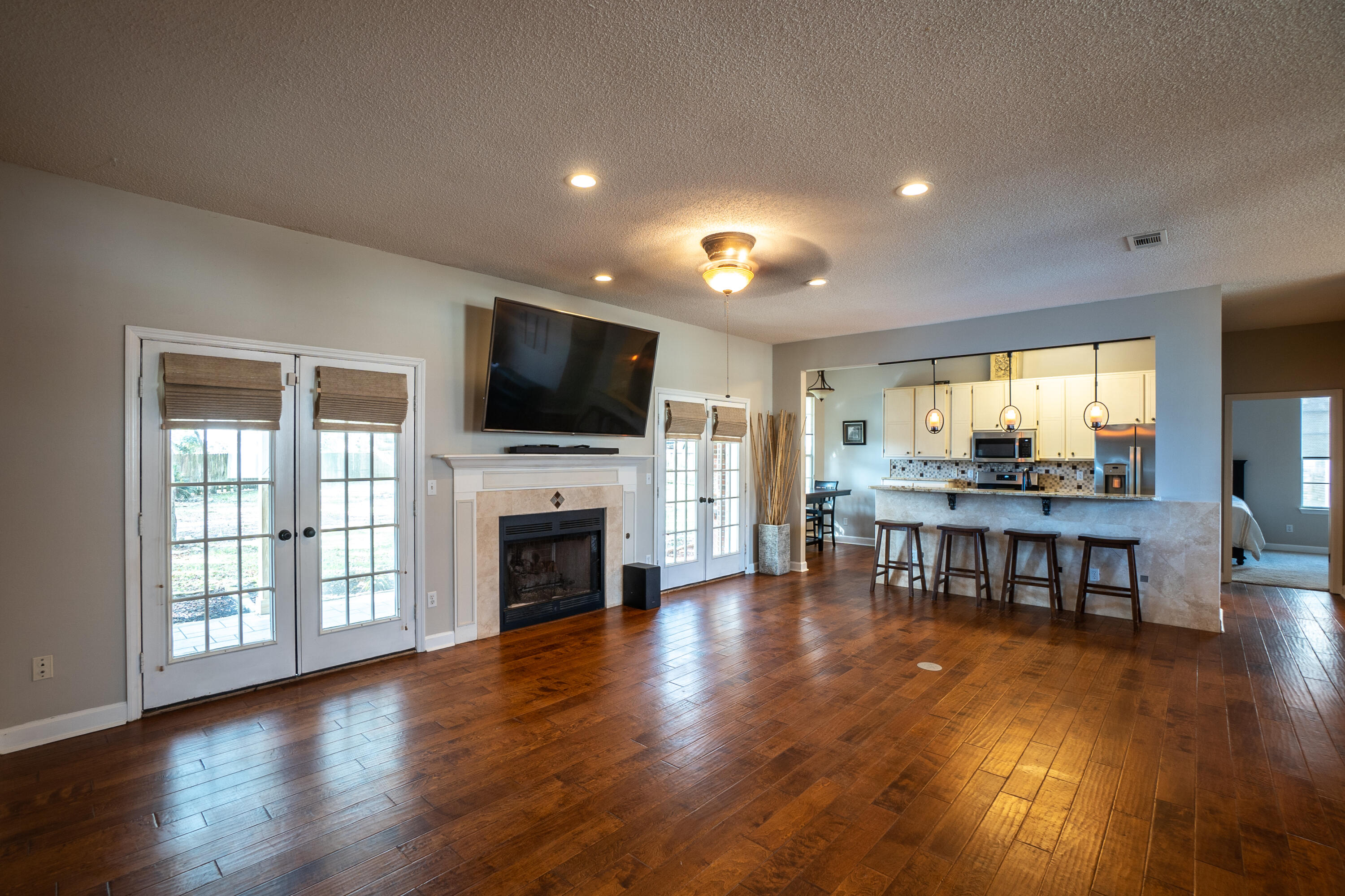 RIDGE WOOD MANOR - Residential
