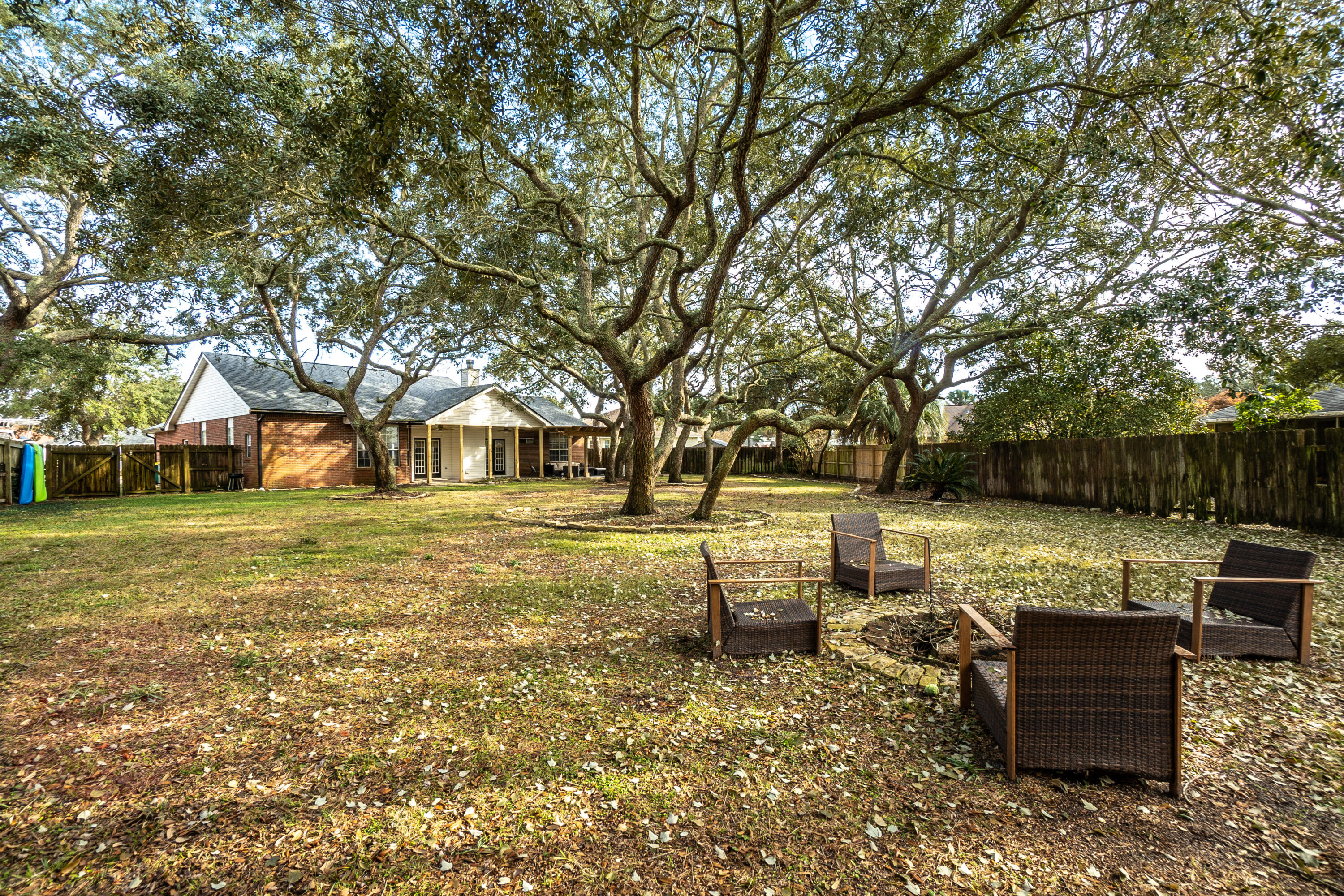 RIDGE WOOD MANOR - Residential