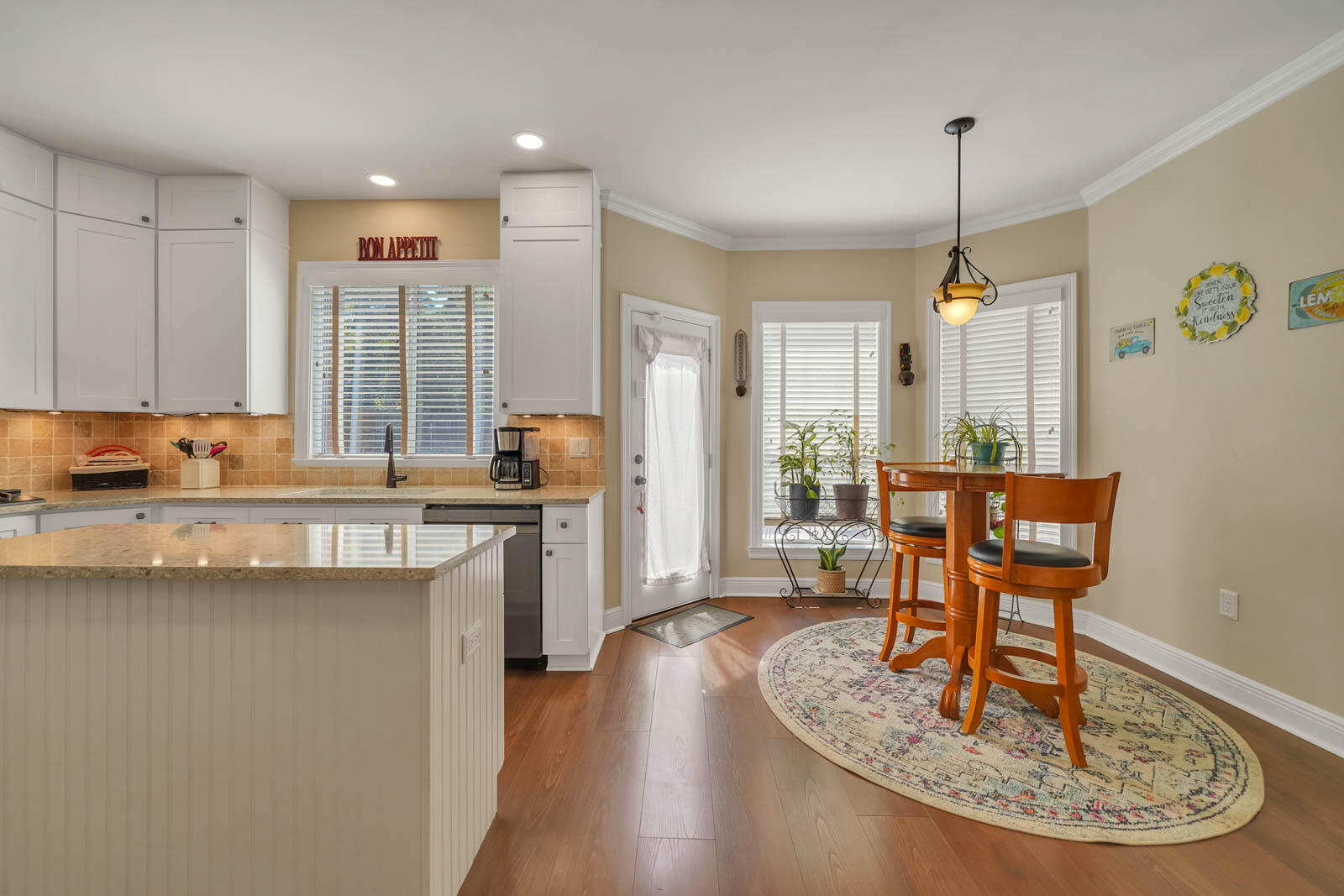 ROCKY BAYOU ESTATES 01 - Residential