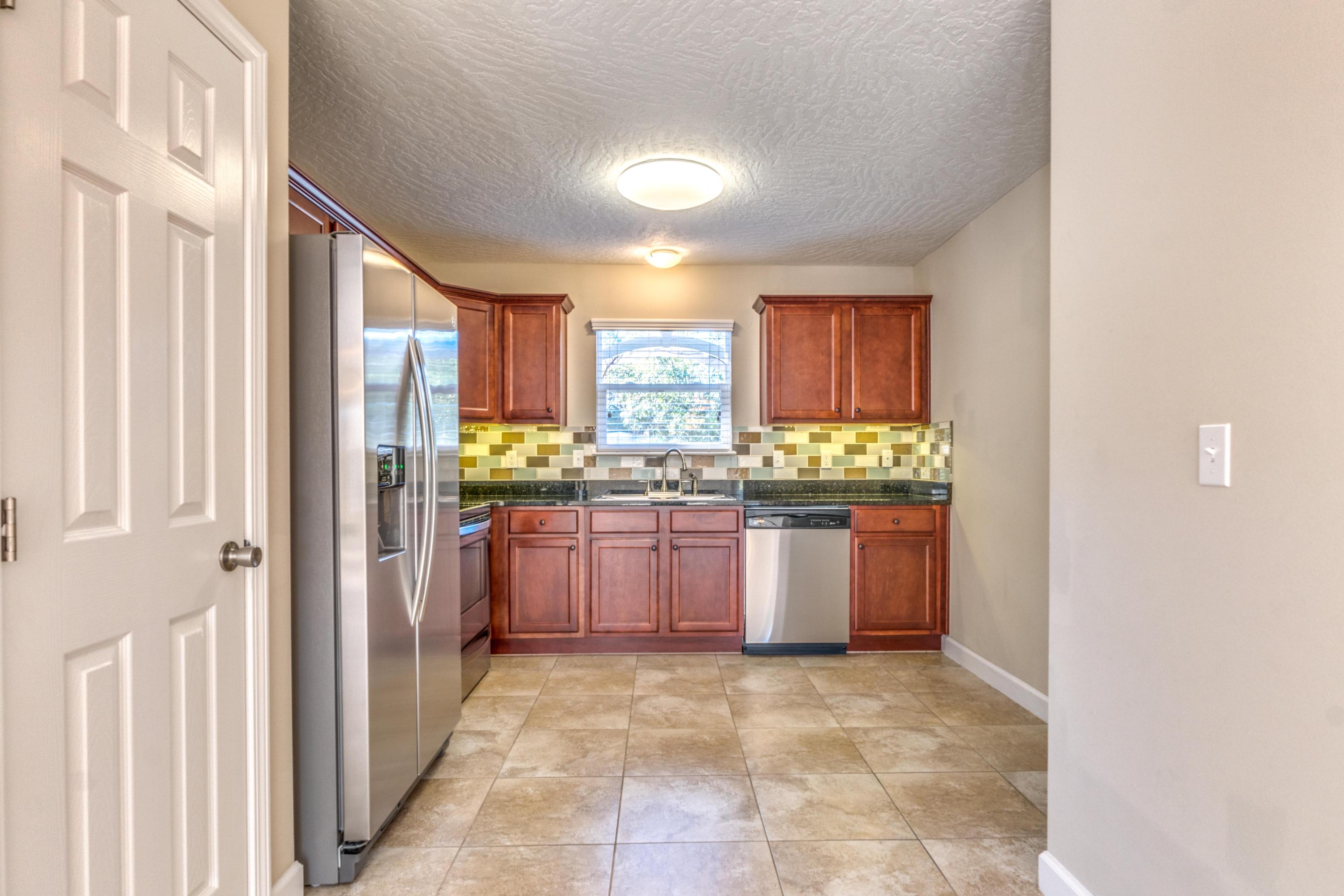 OAK BREEZE - Residential