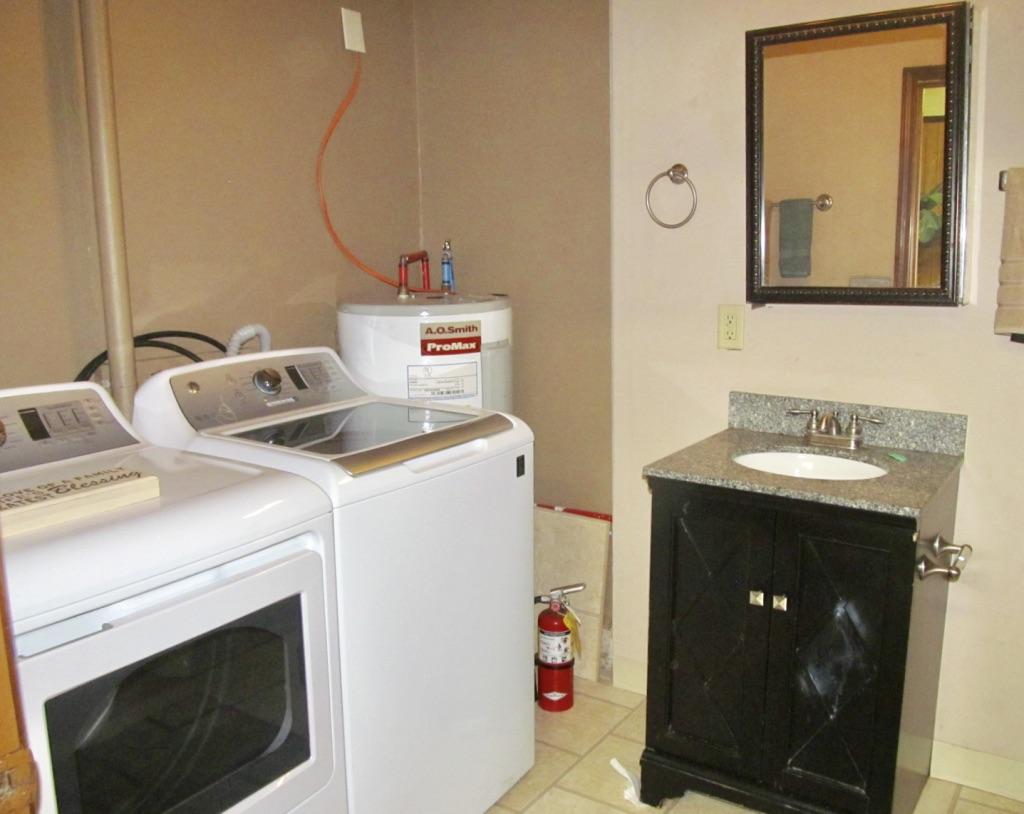 Orlosky House - Residential