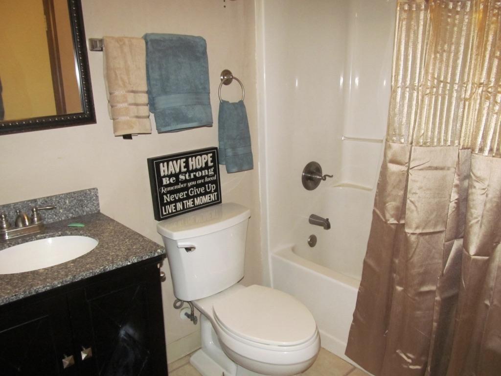 Orlosky House - Residential