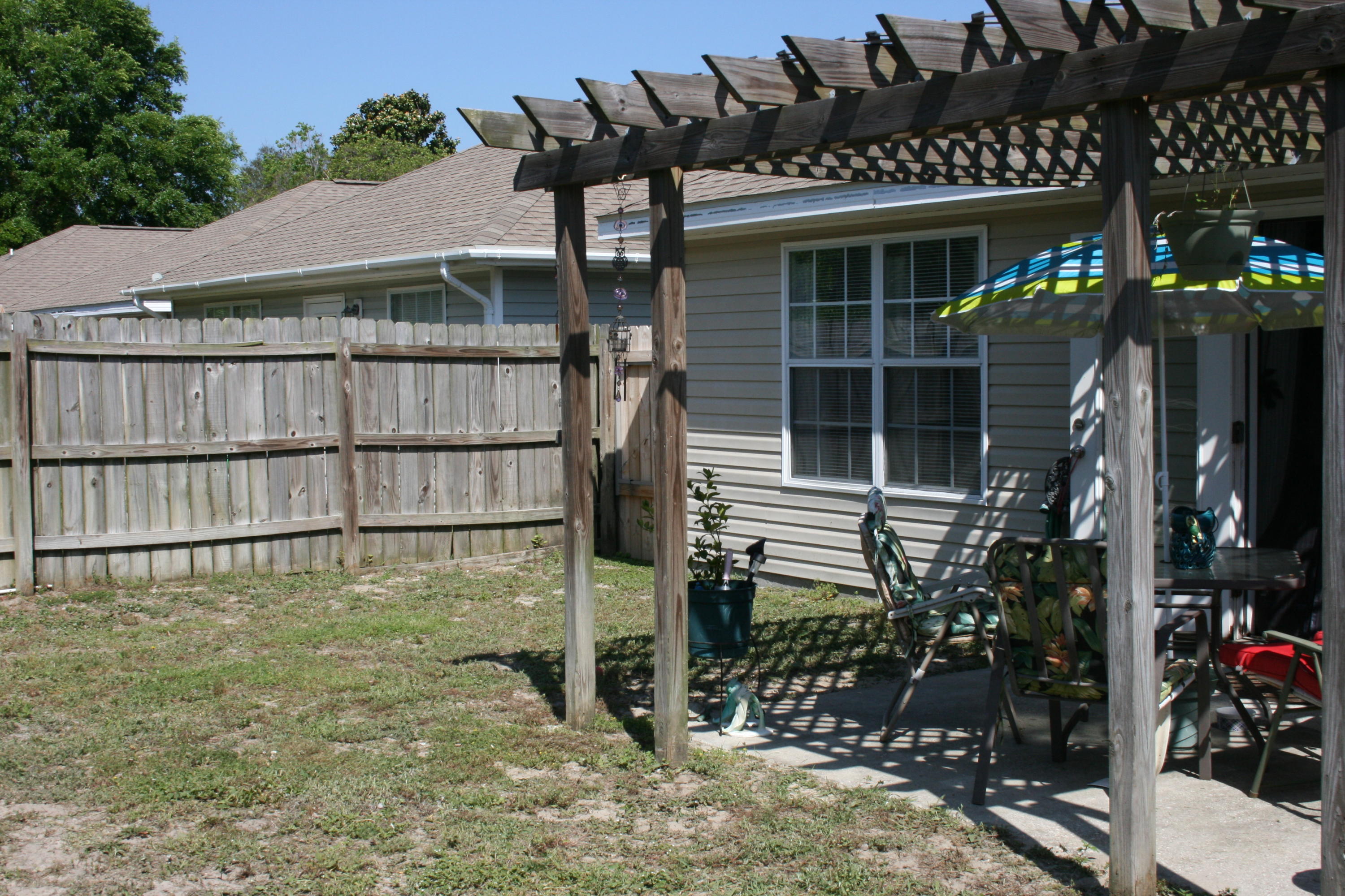 SHADOW LAKES - Residential