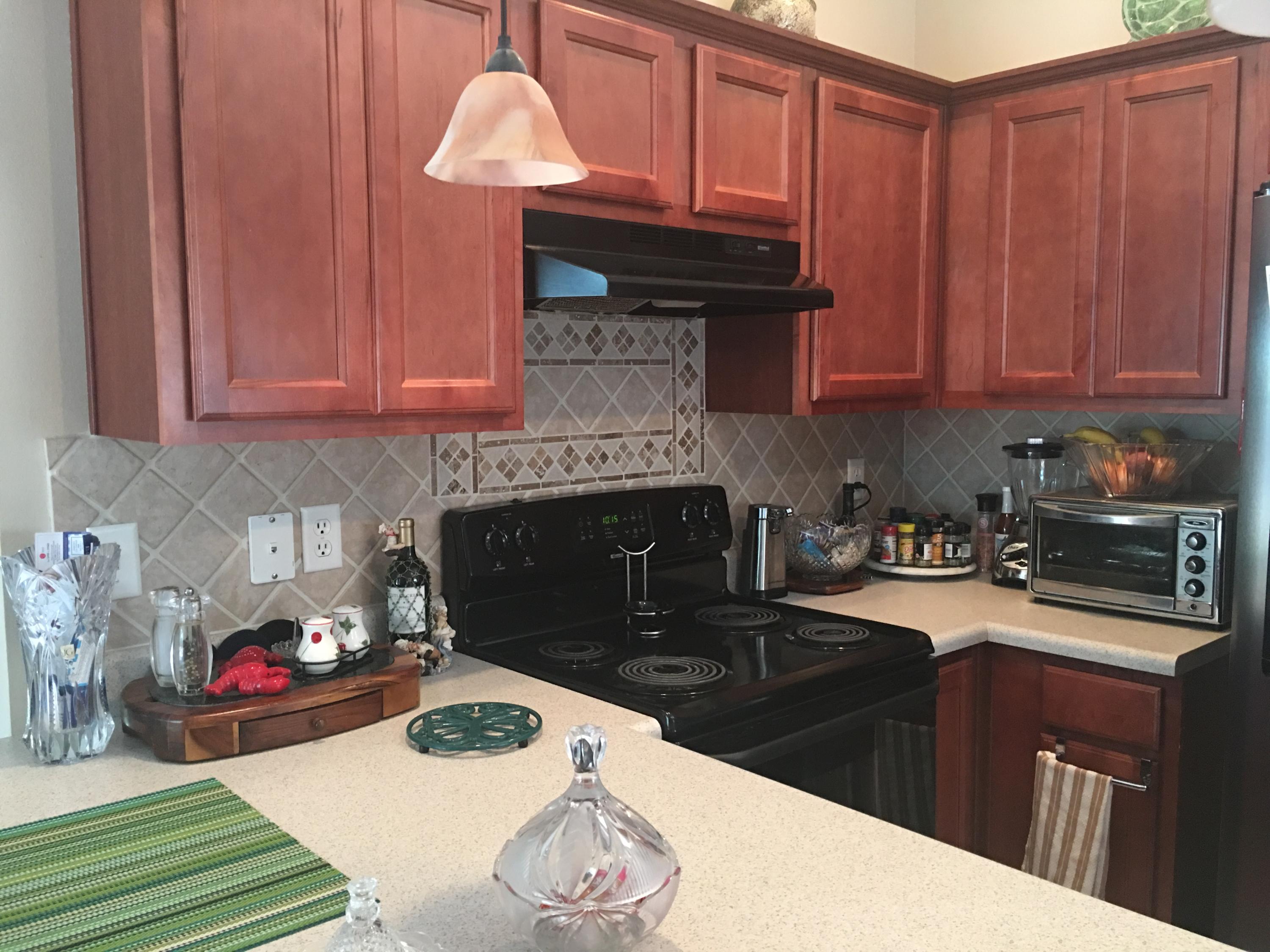 SHADOW LAKES - Residential