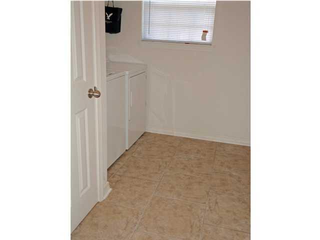 SHADOW LAKES - Residential