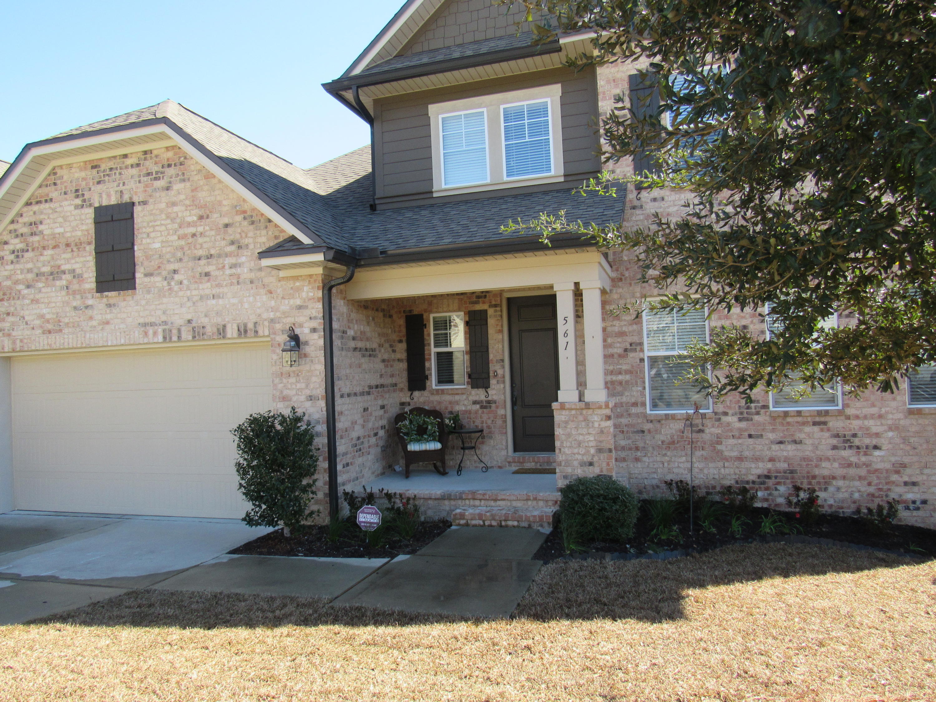 HAWK'S LANDING - Residential