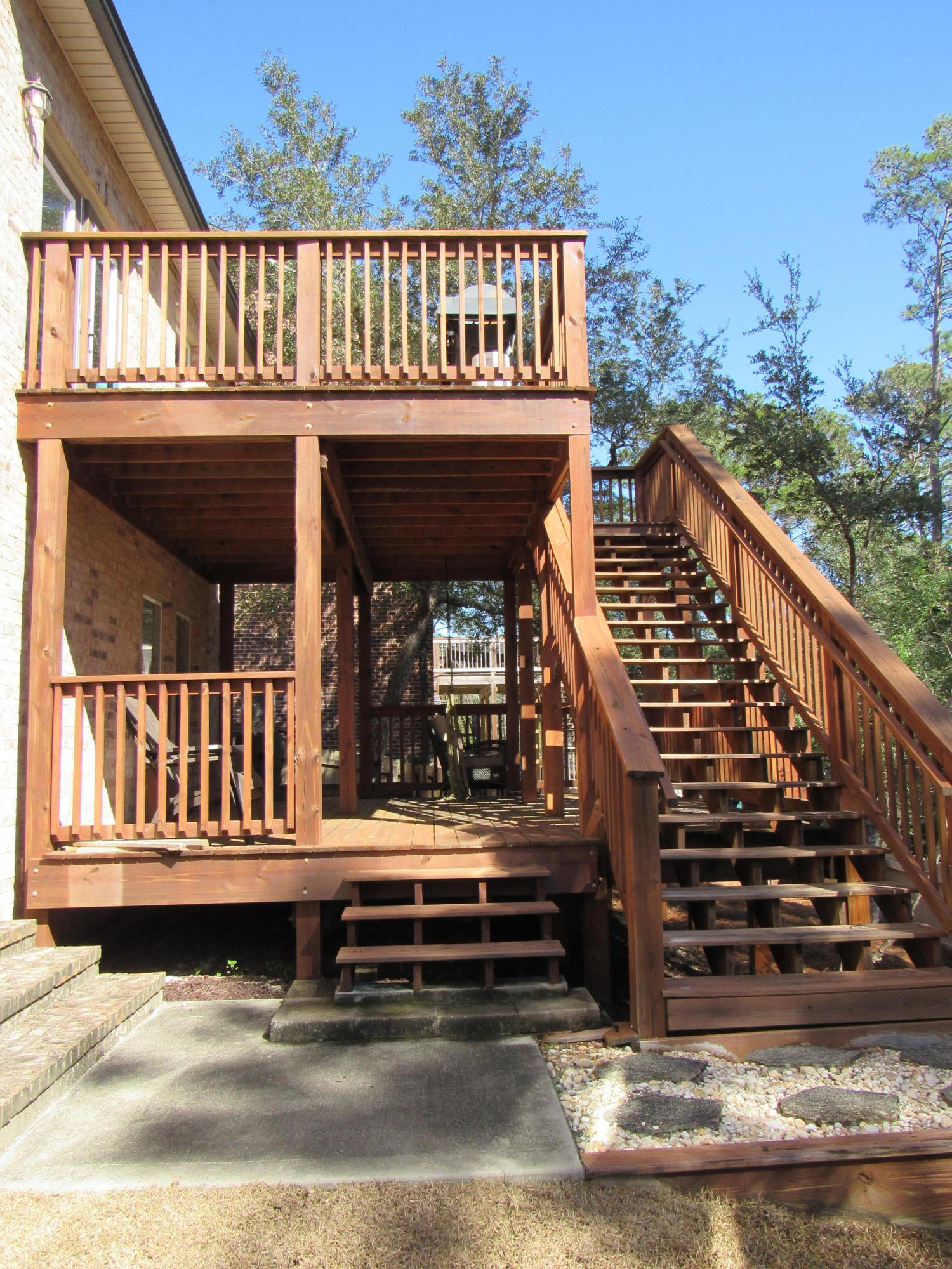 HAWK'S LANDING - Residential