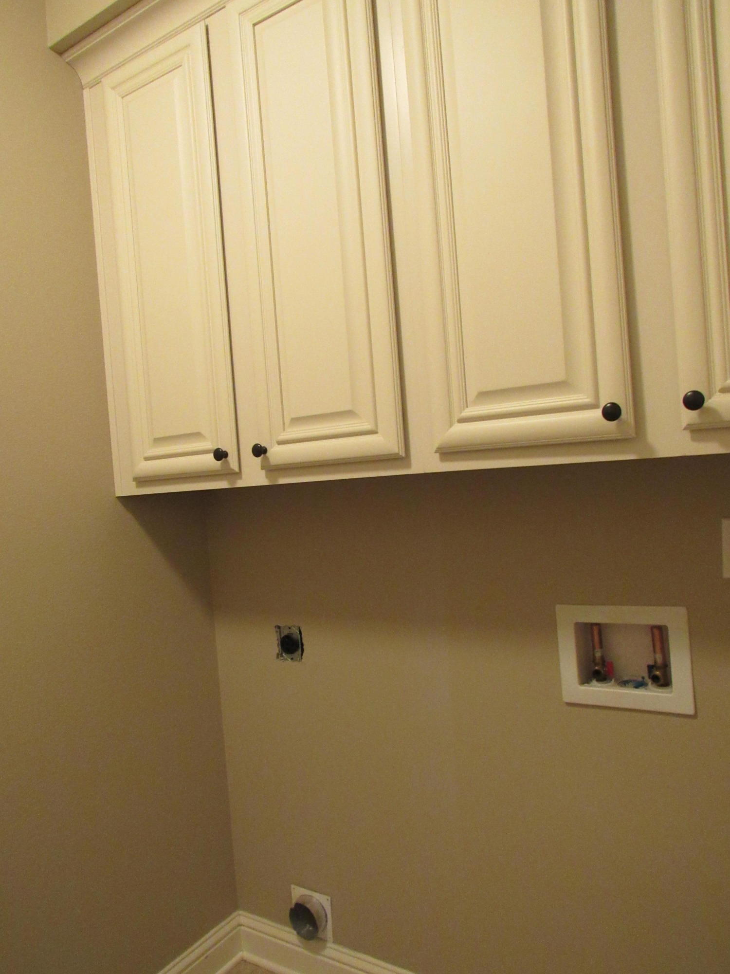 HAWK'S LANDING - Residential