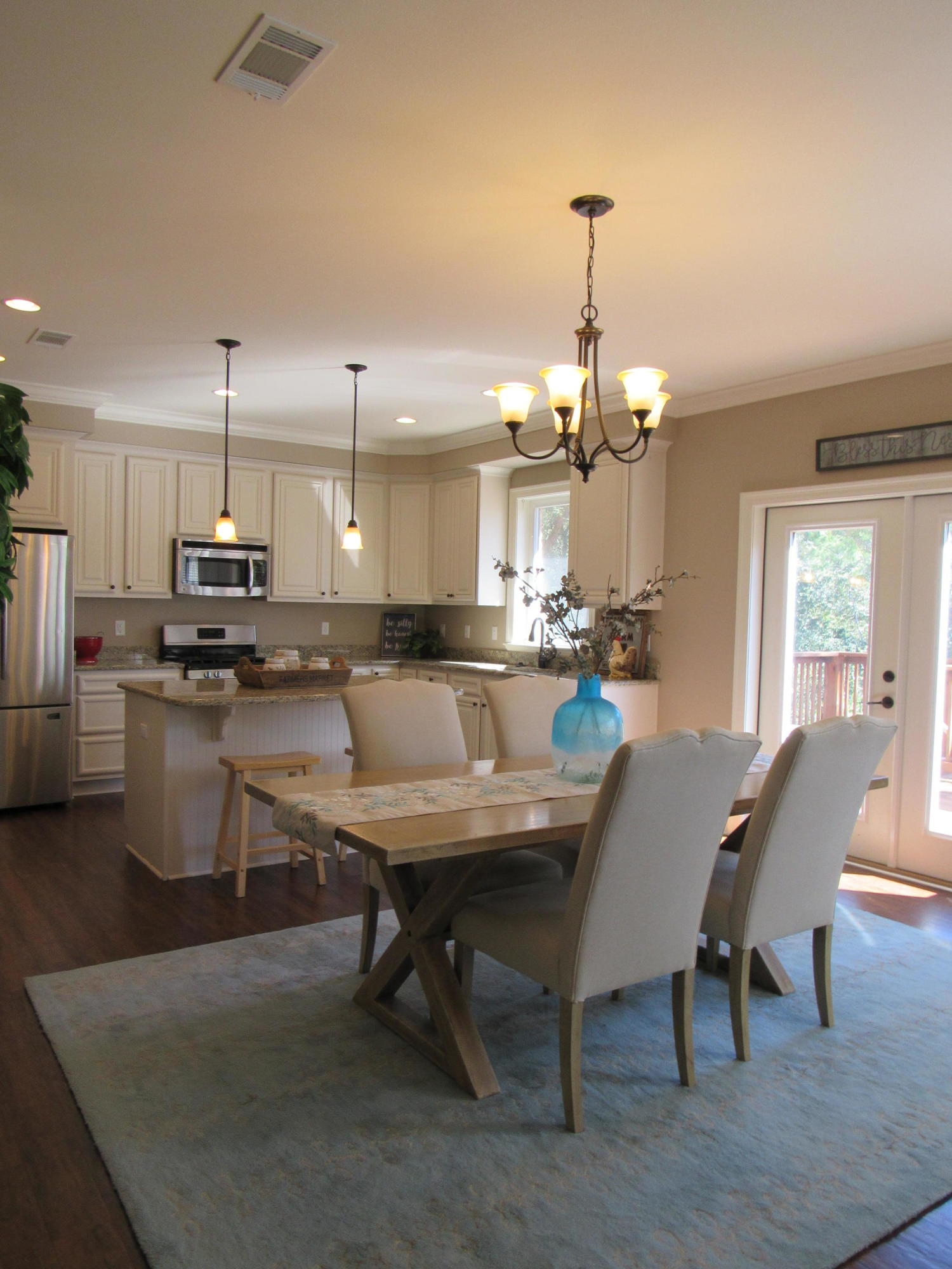 HAWK'S LANDING - Residential