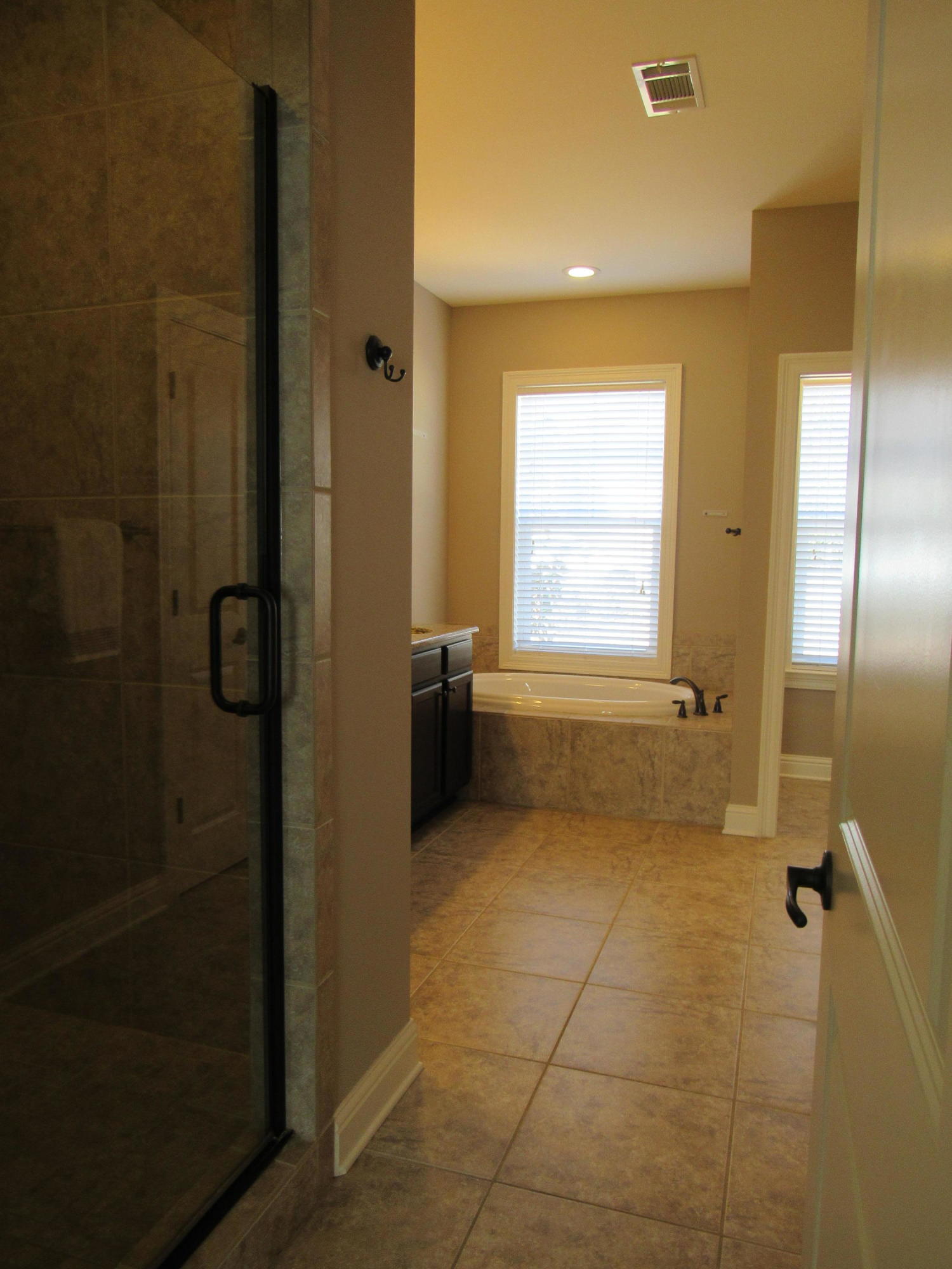 HAWK'S LANDING - Residential